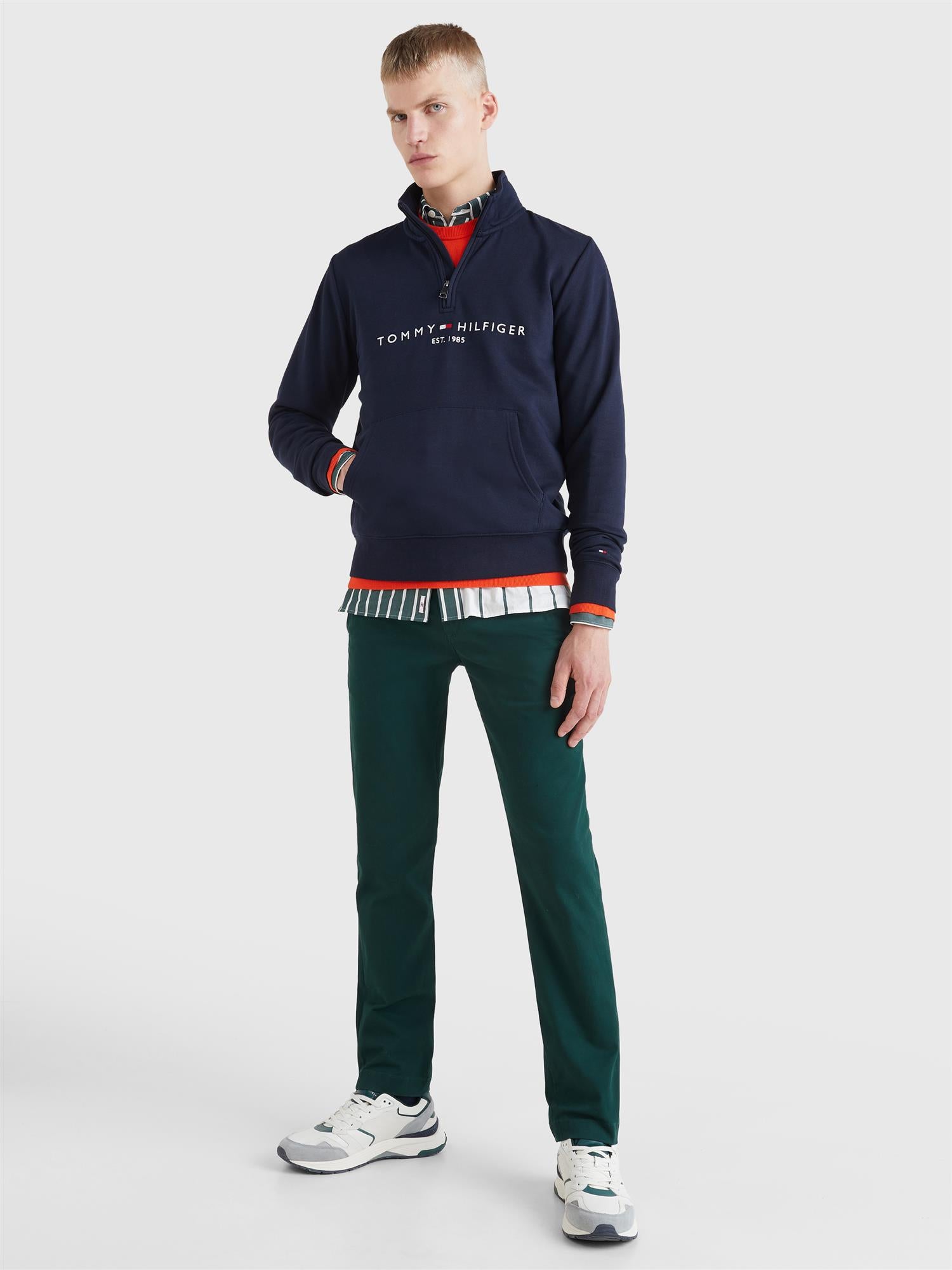 Tommy Logo Mockneck Desert Sky