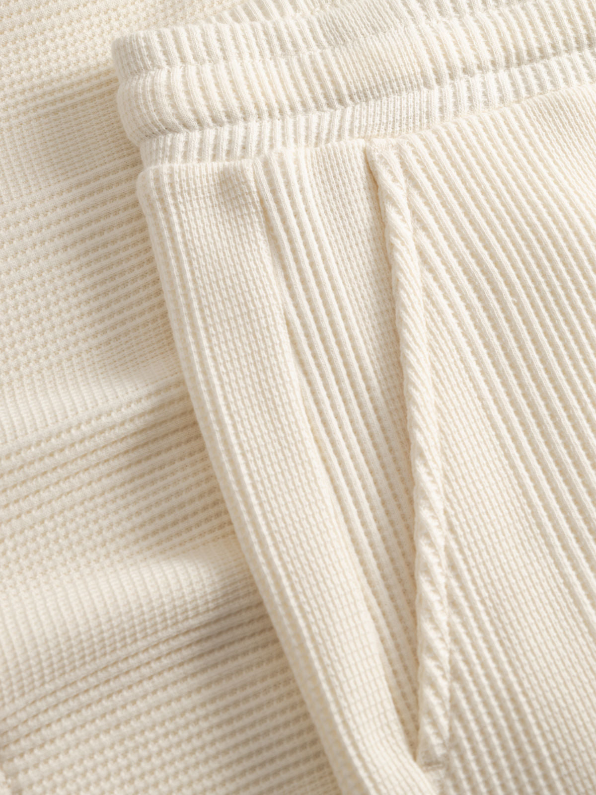 Gabtommi Wup Shorts Bone White
