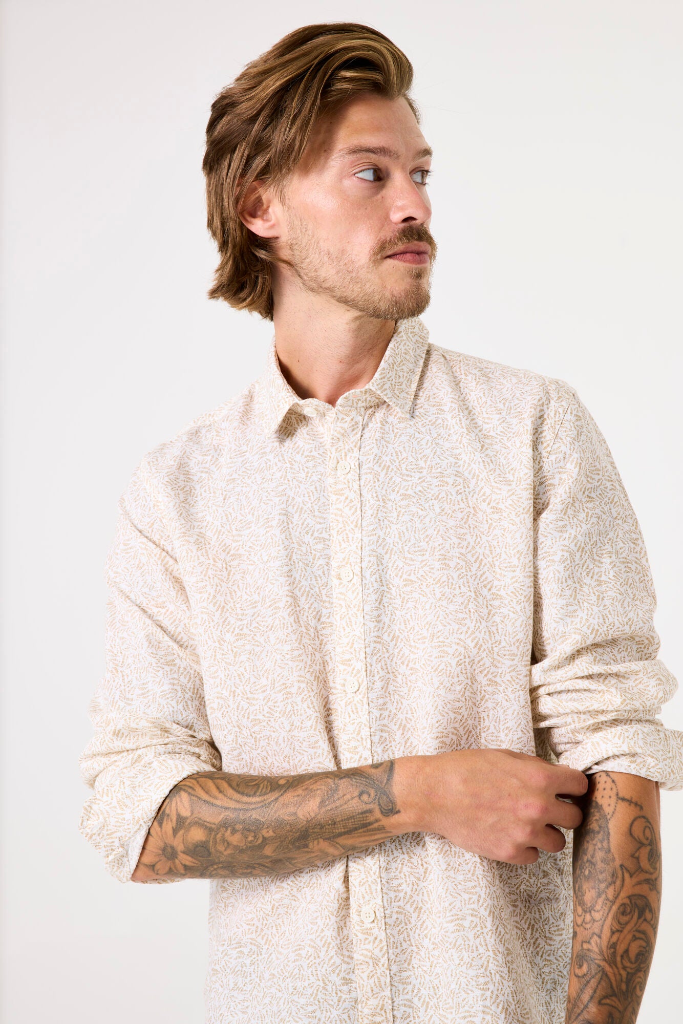 C51281_men`s shirt ls White