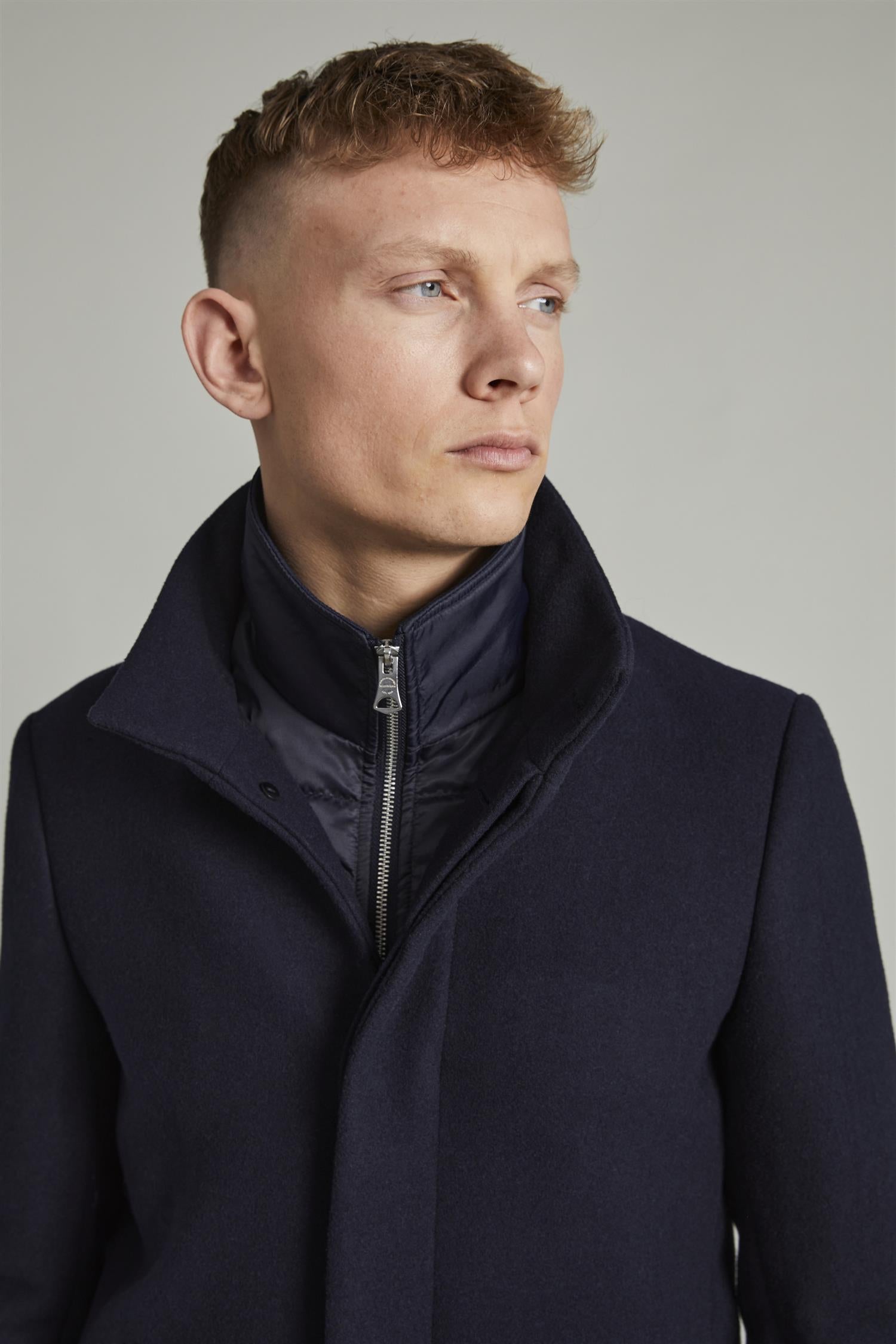 Harvey N Classic wool Dark Navy