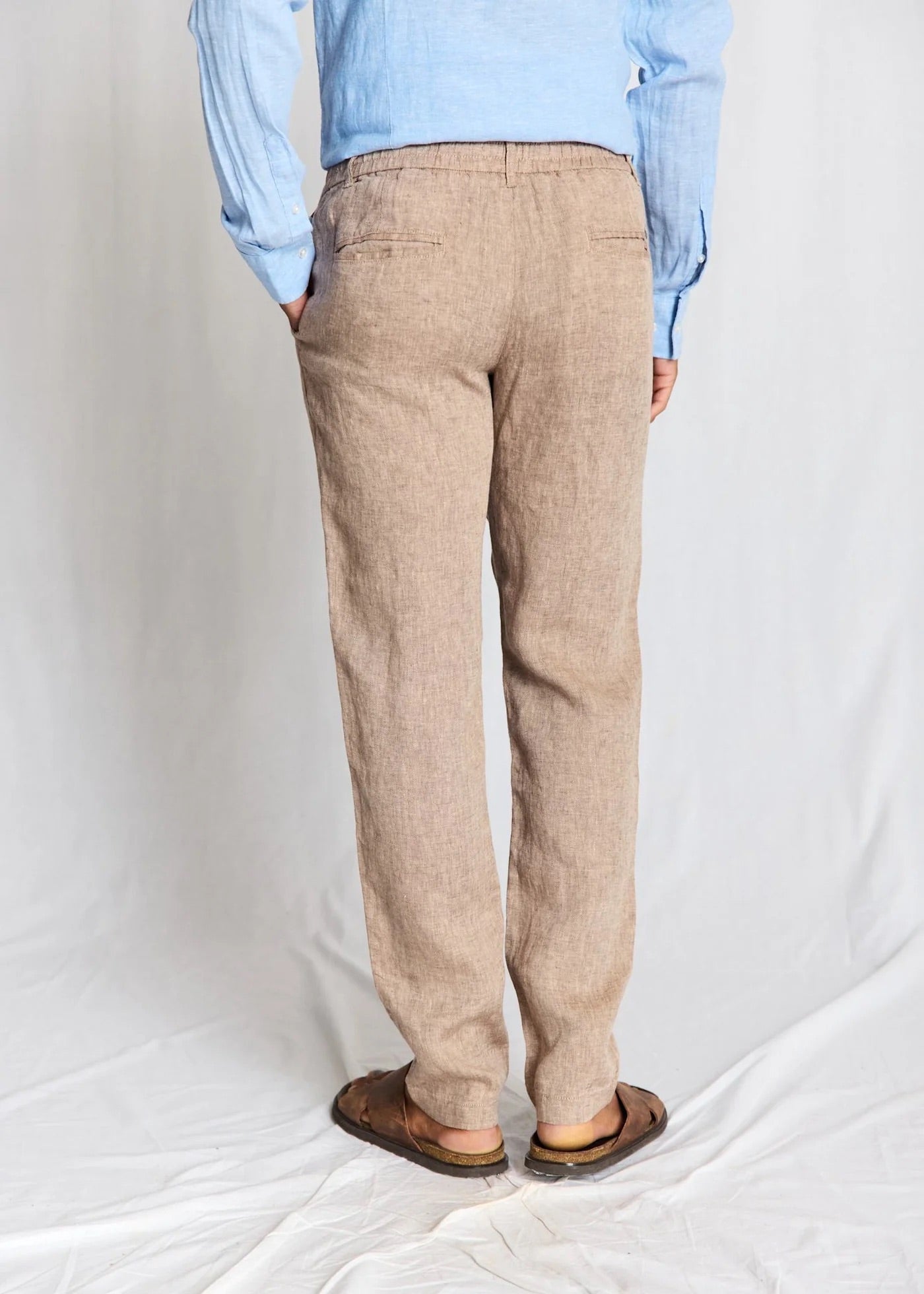 Ginos Chinos Brown