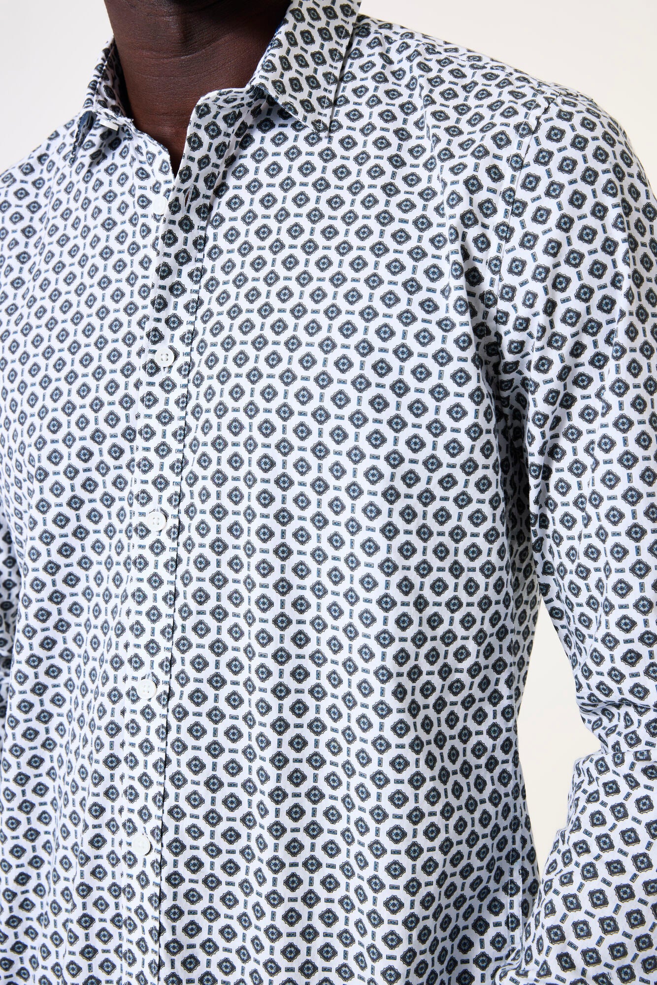 I51280 men`s shirt LS Off White