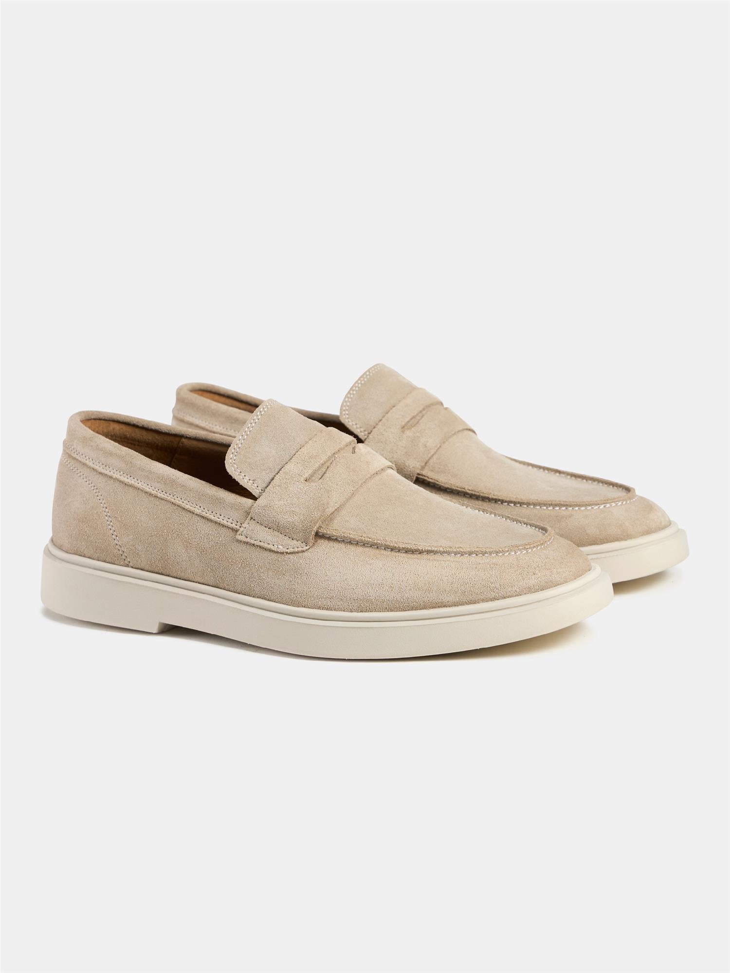 8120 Loafer Sand