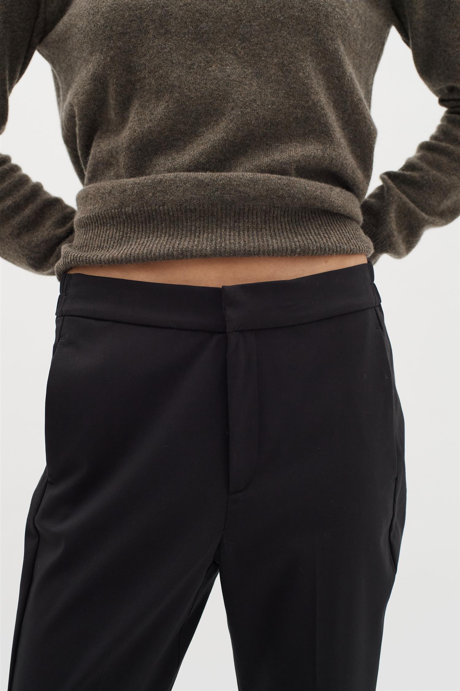 zellalw flat pant Black