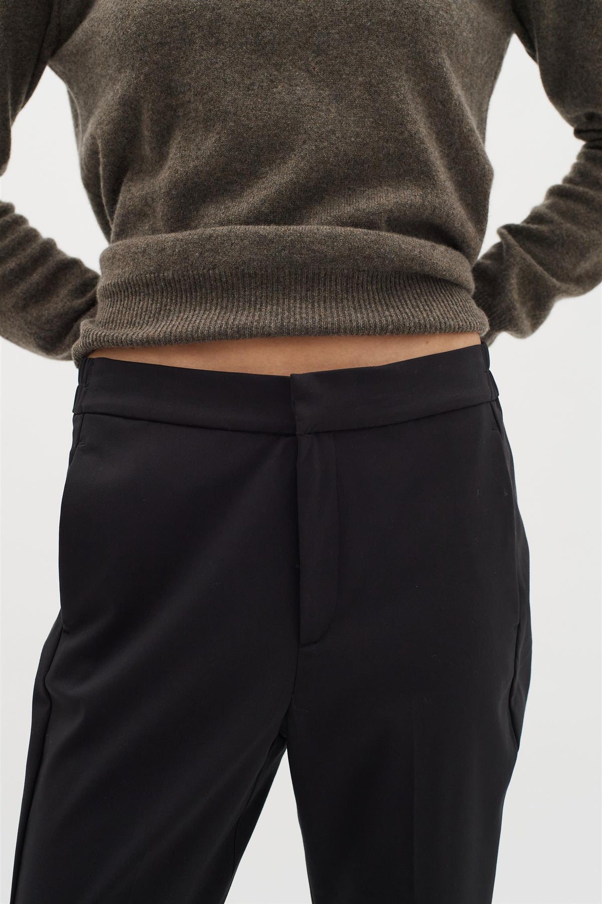 zellalw flat pant Black