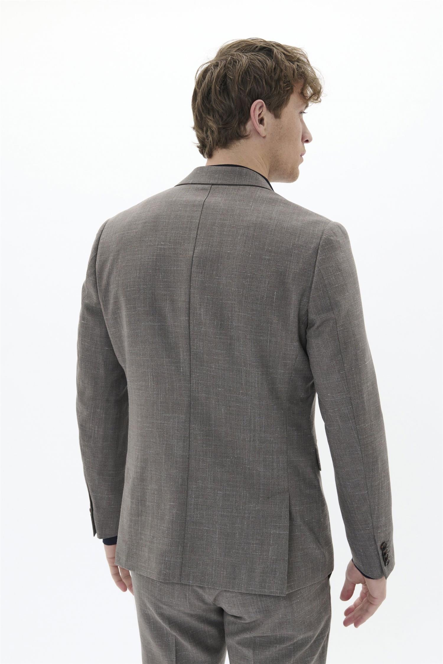 Mageorge Walnut Melange