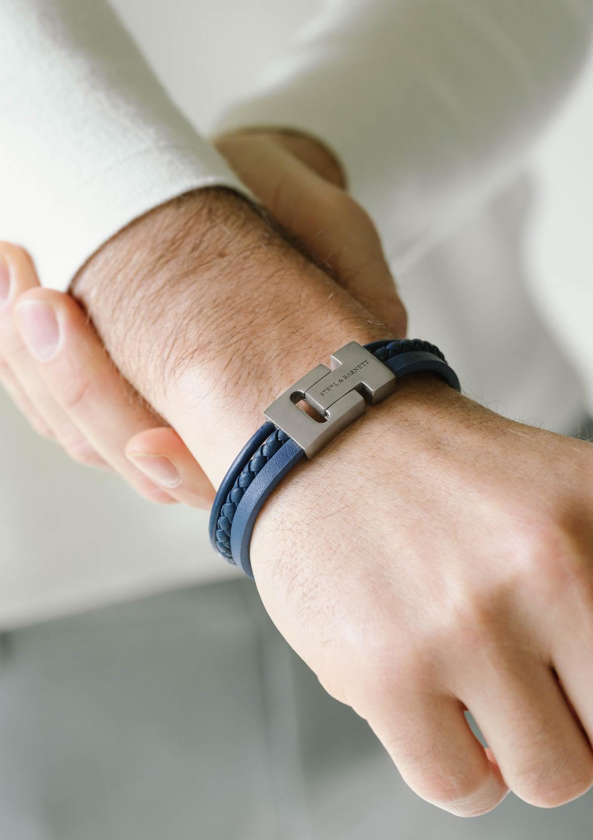 Leather Bracelet Casual Cole Jeans Blue