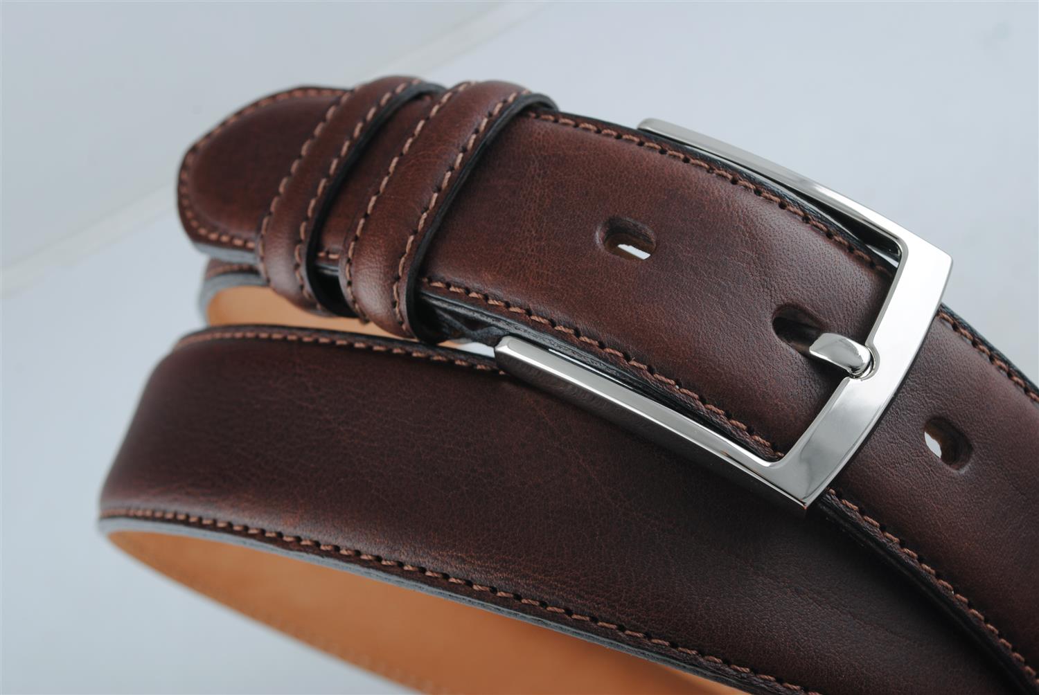 Leather belt Brown