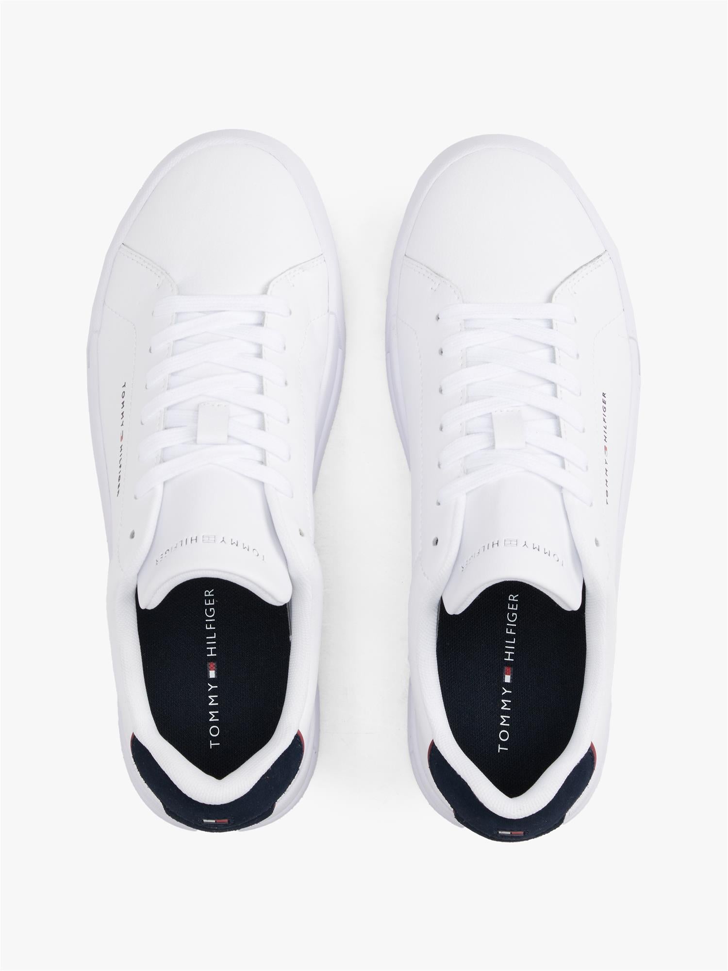 Th Court Lth Detail Ess White/Desert Sky