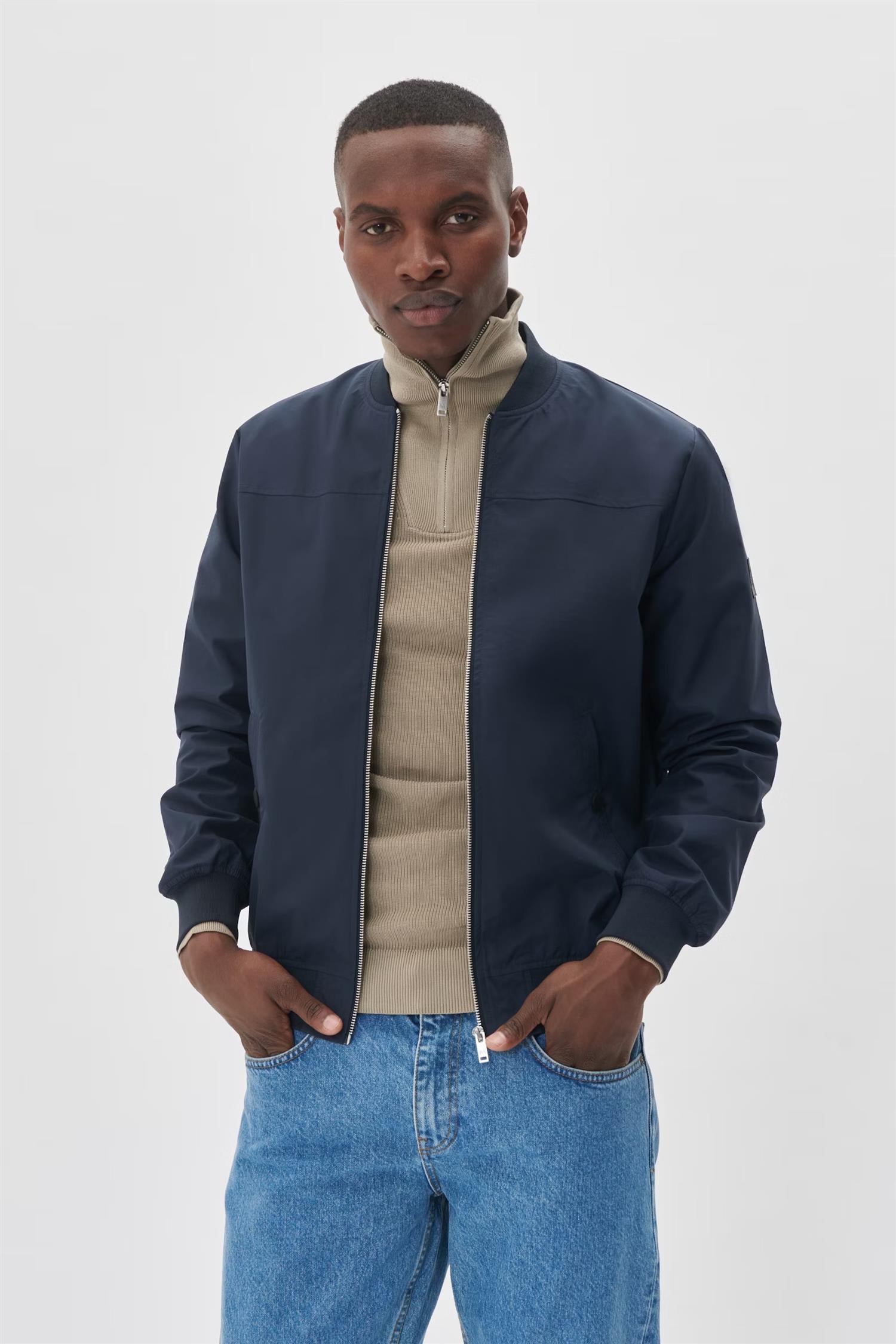 MAclay Dark Navy