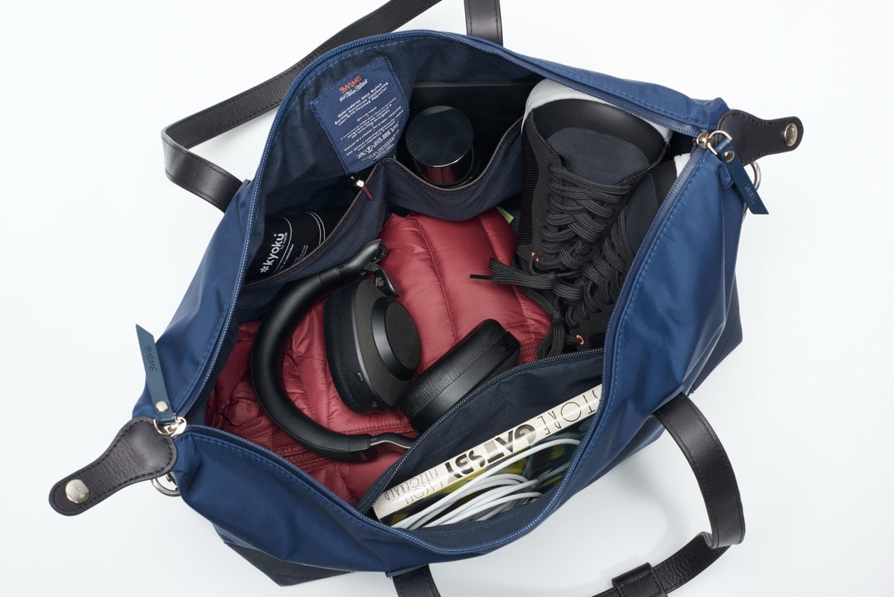 24 Holdall W/Shoulder strap Navy