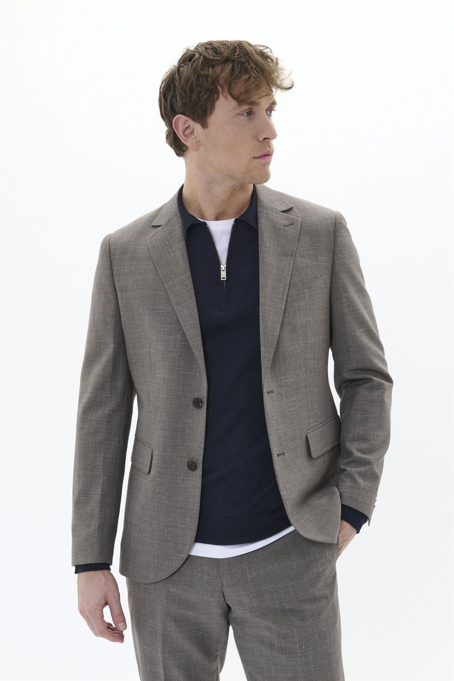 Mageorge Walnut Melange