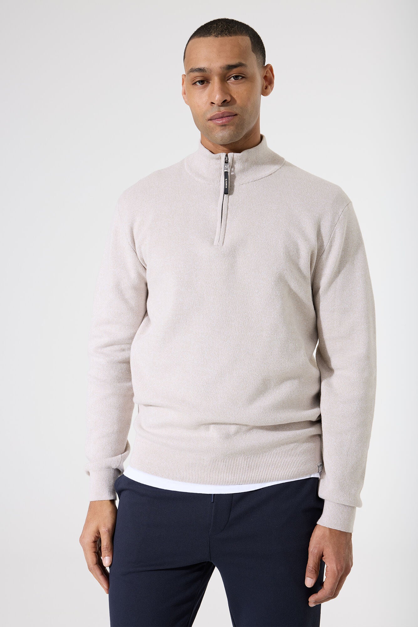 I51240 men`s Pullover Sand