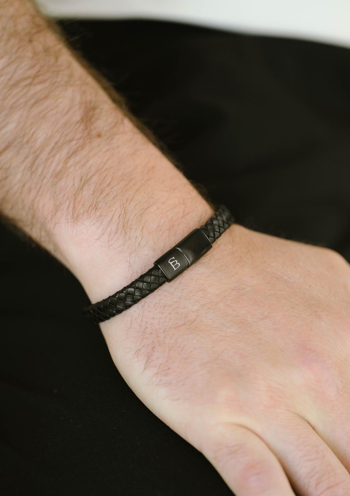 X - Black Edition Bracelet Riley