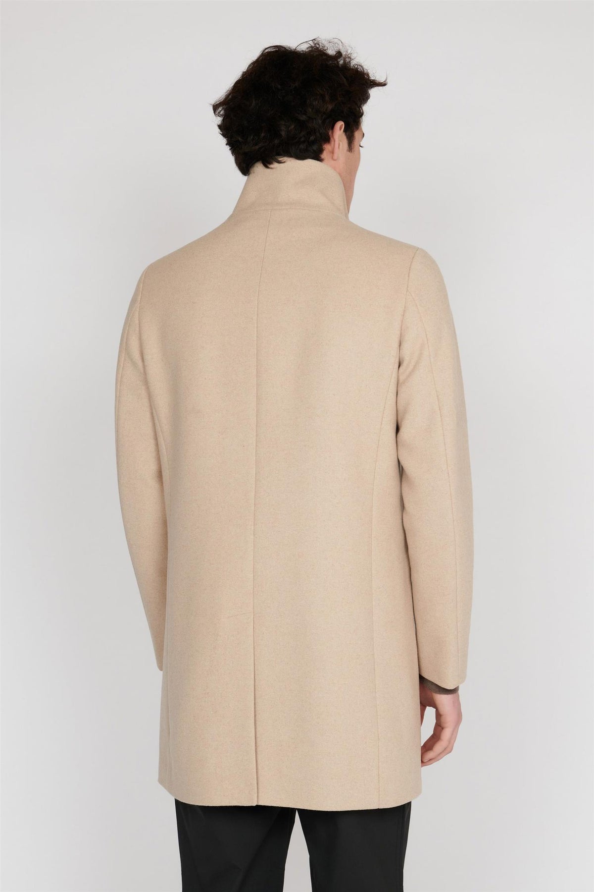 Harvey N Plaza Taupe