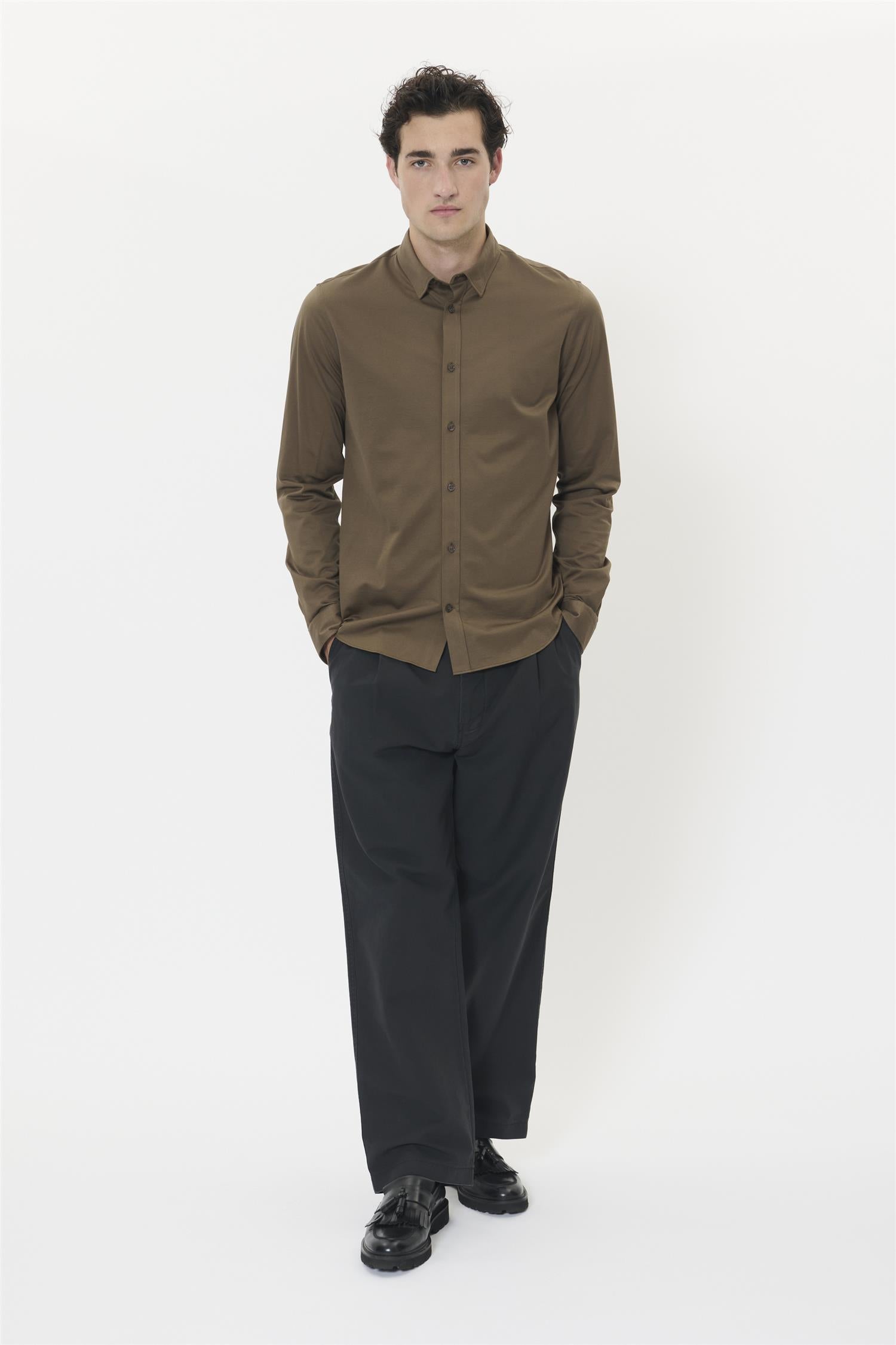 Matrostol Bu Brown Soil