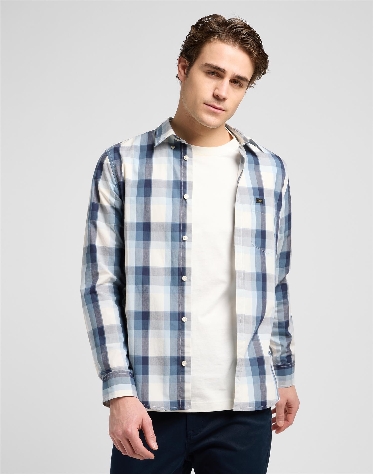 Button Down SHIRT Vintage Blue