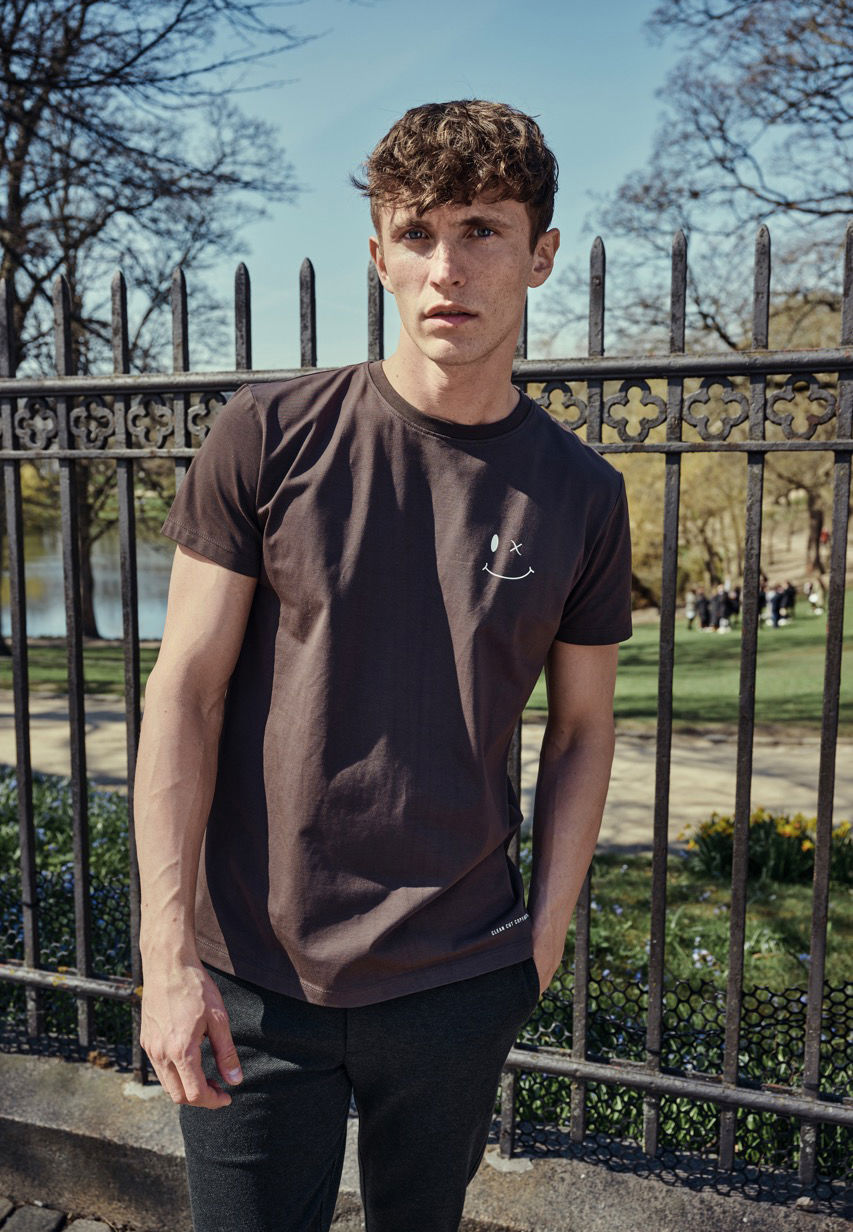Patrick Organic Tee Dark Brown