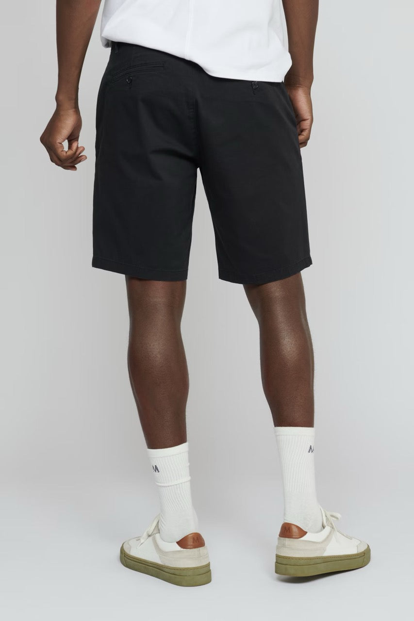 MAthomas Short Black