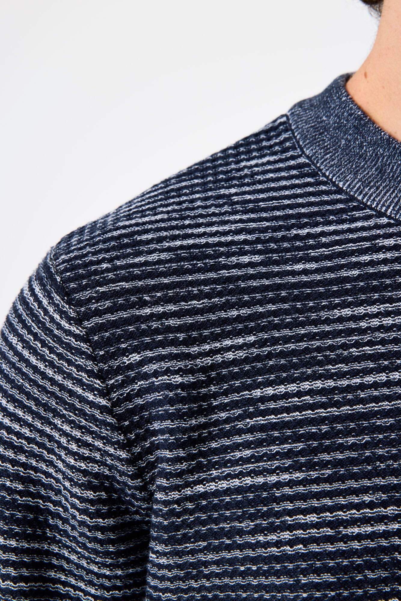 L51841 men´s pullover Deep Ink