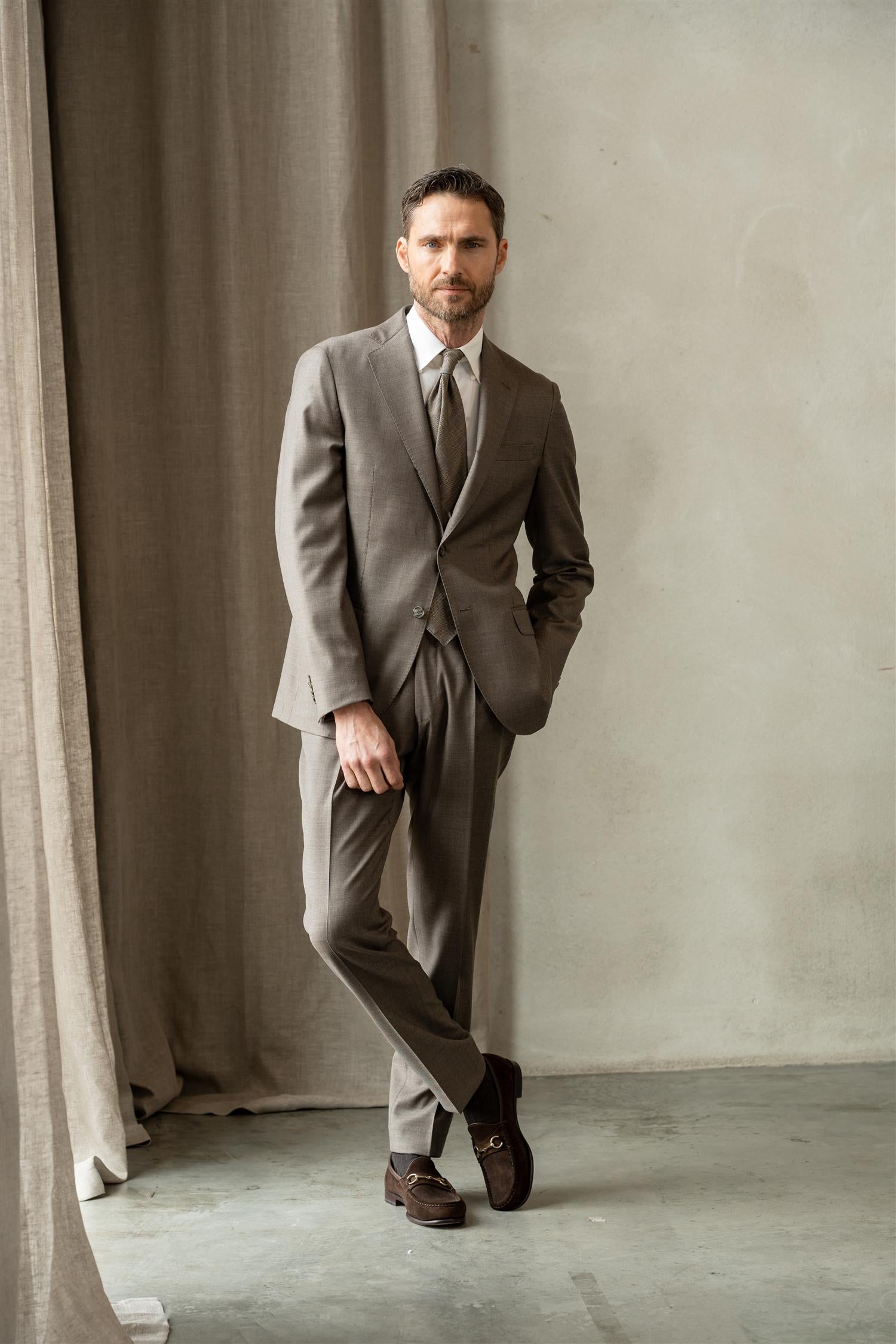 JKT Connor Slim Brown