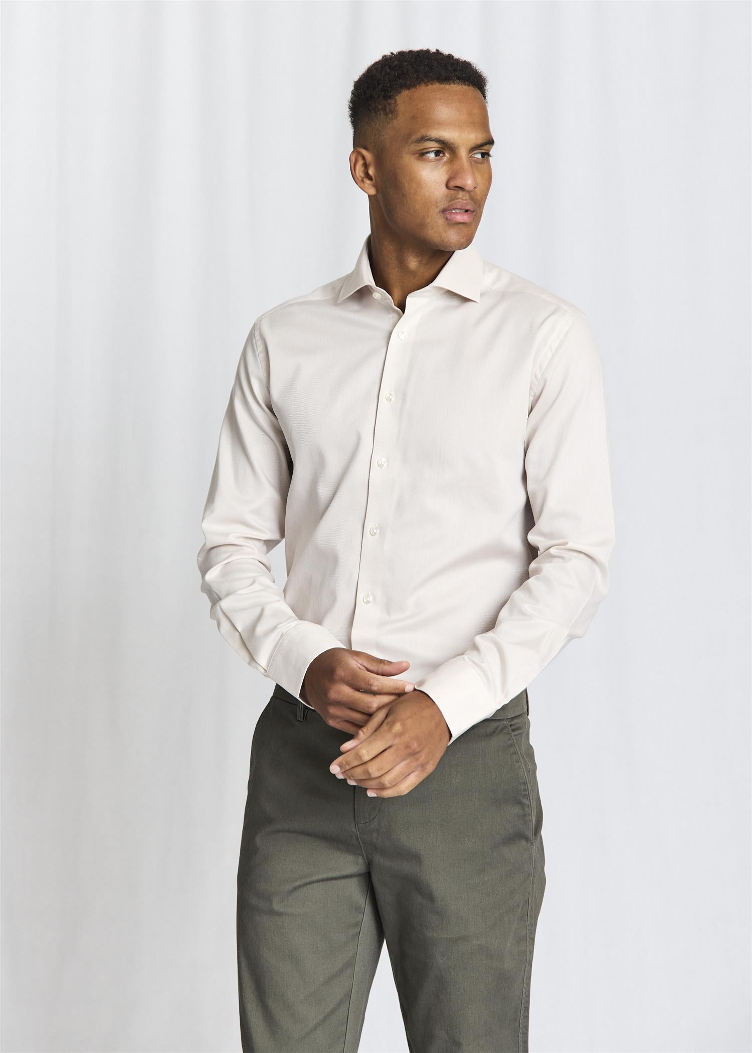 BS Lesjak modern fit Beige