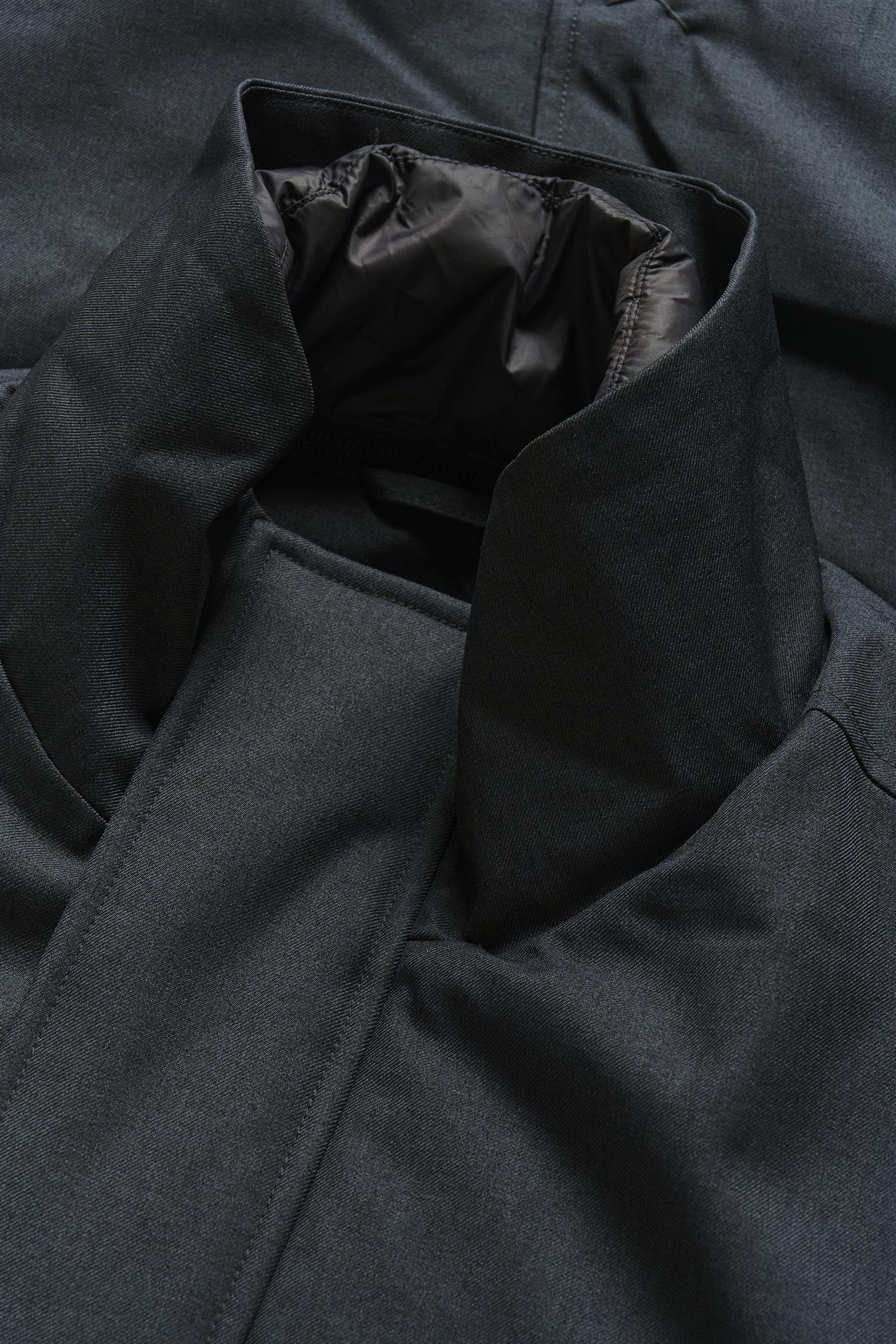 Maharvey L Dark Grey Melange