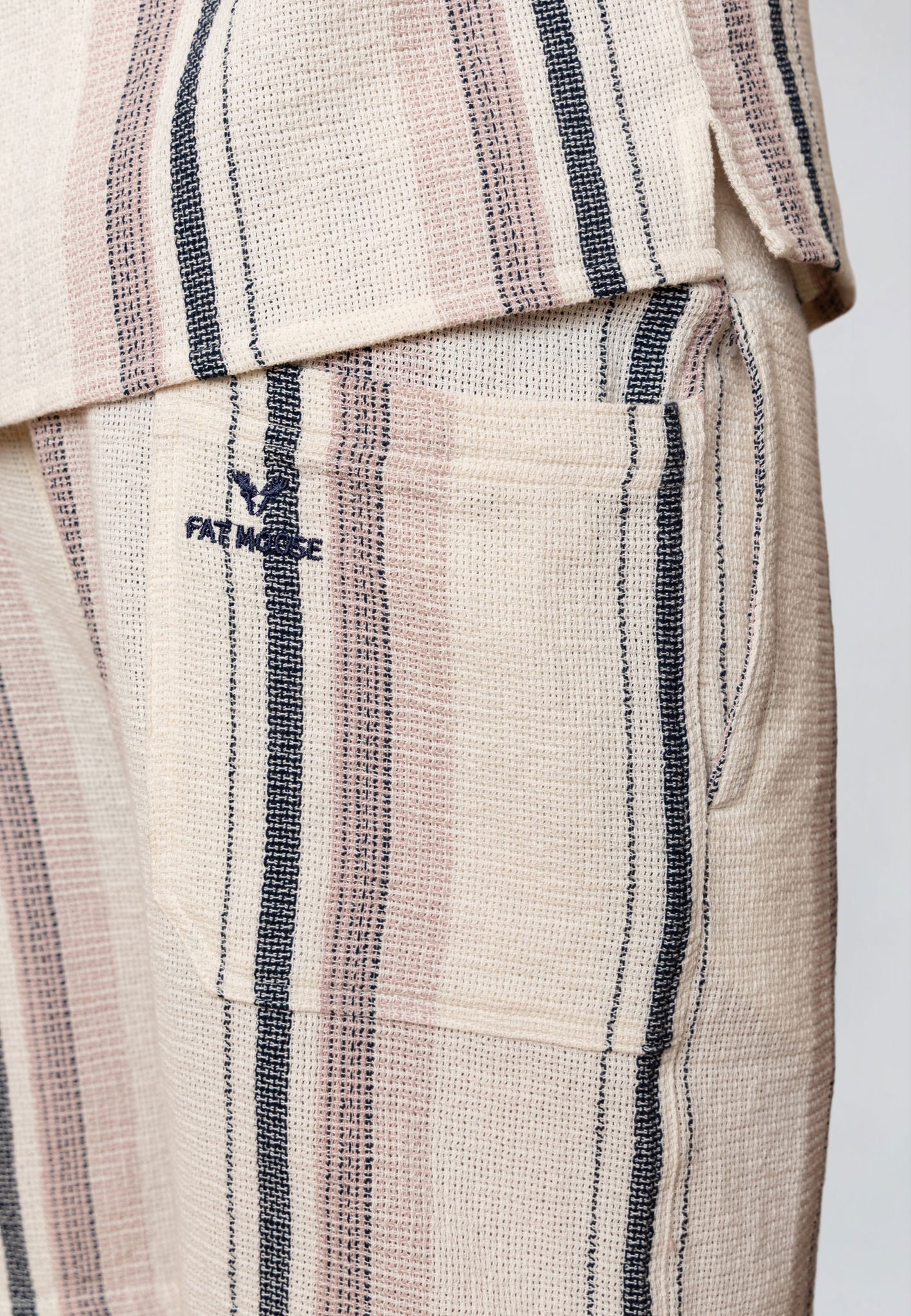 Costa Shorts Ecru/Violet Ice Striped