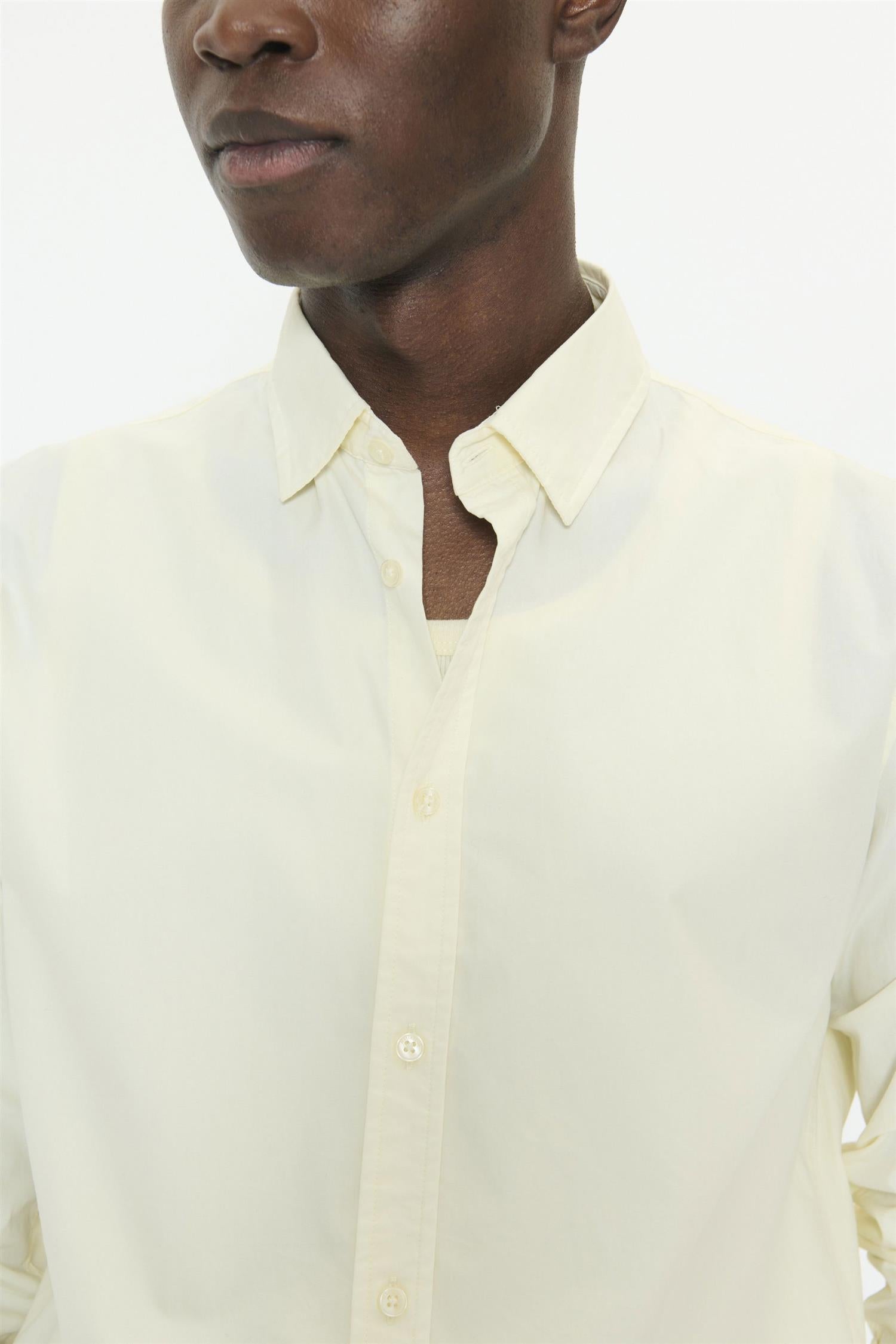 Machristaldo Off White