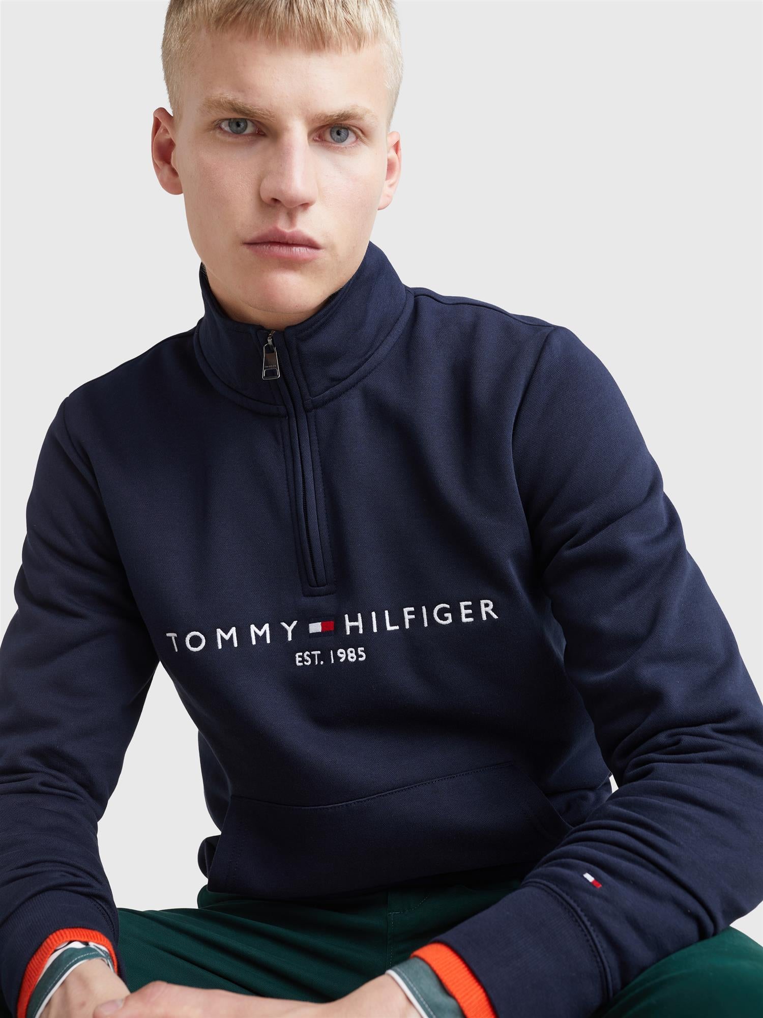 Tommy Logo Mockneck Desert Sky