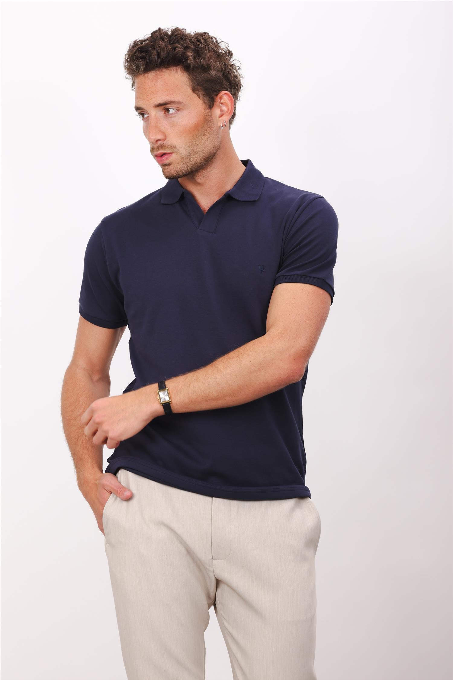 Oliver Pique Navy