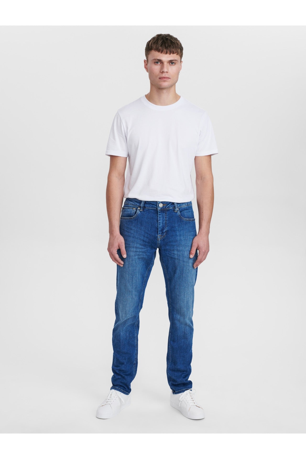 Jones K3870 Jeans Rs1348