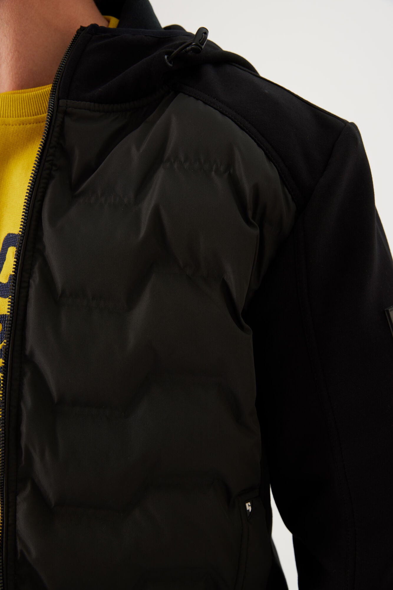 GJ410202 men`s outdoor jacket Black