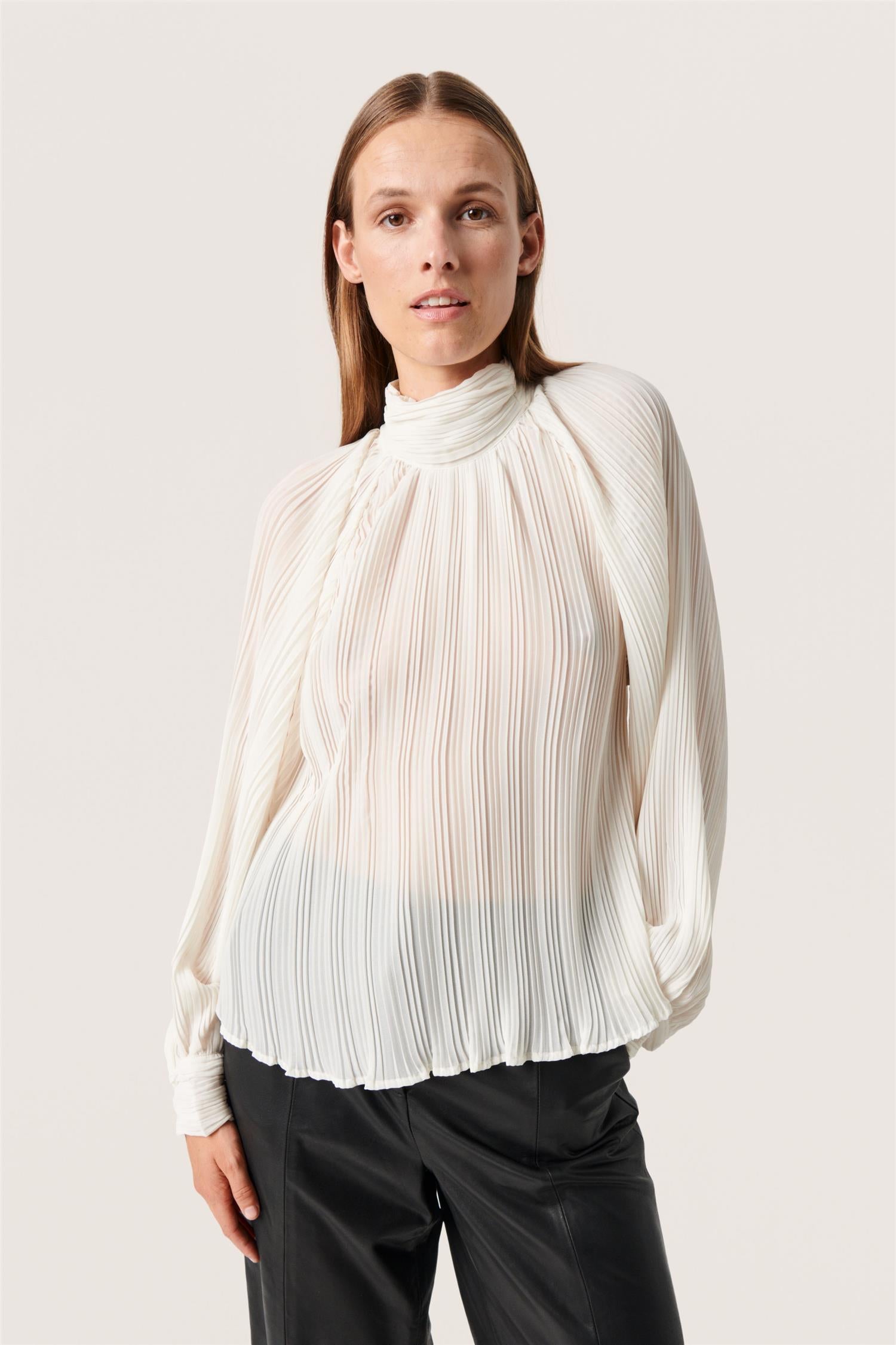 SLChrisley Blouse LS Whisper White