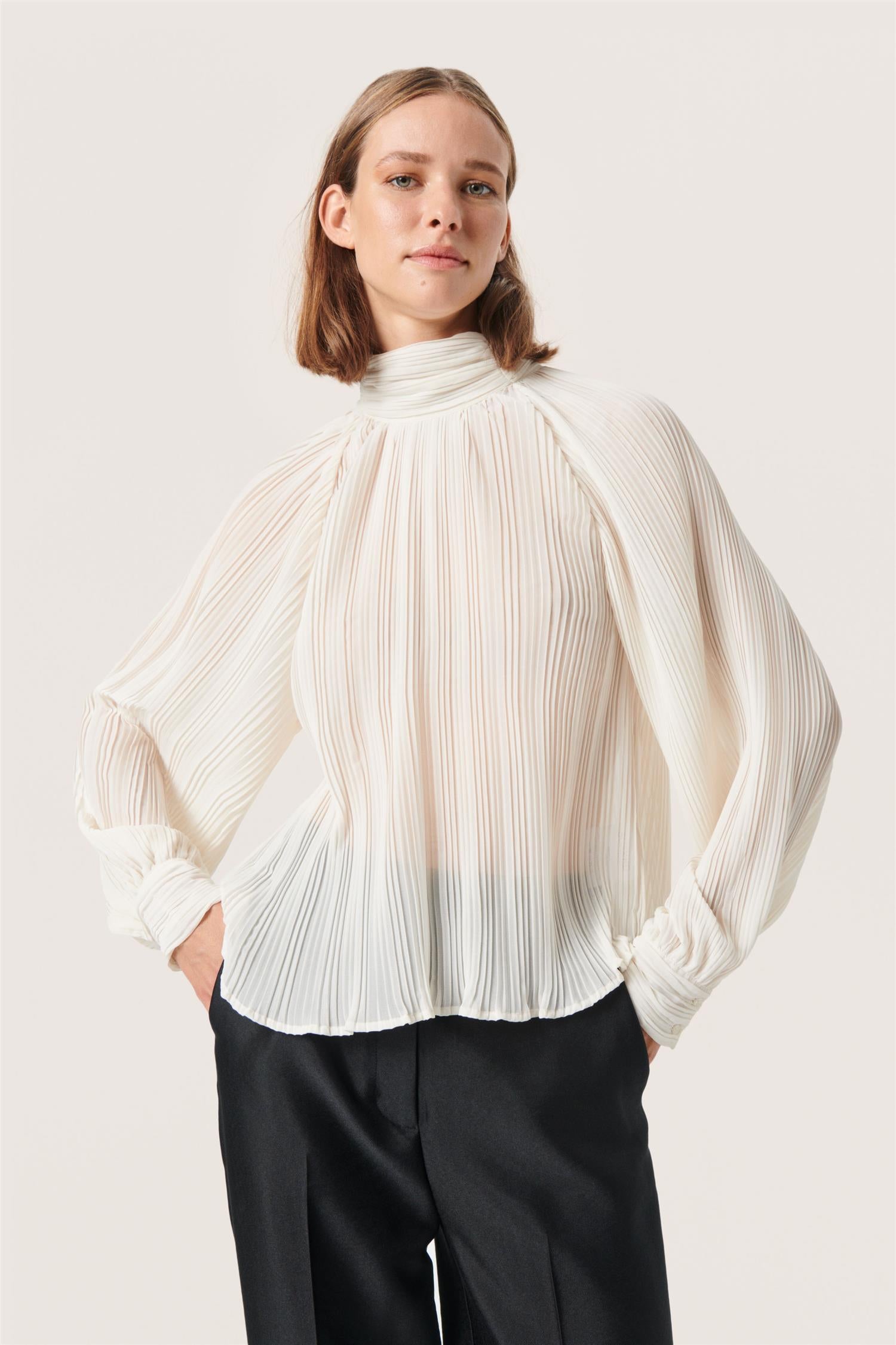 SLChrisley Blouse LS Whisper White