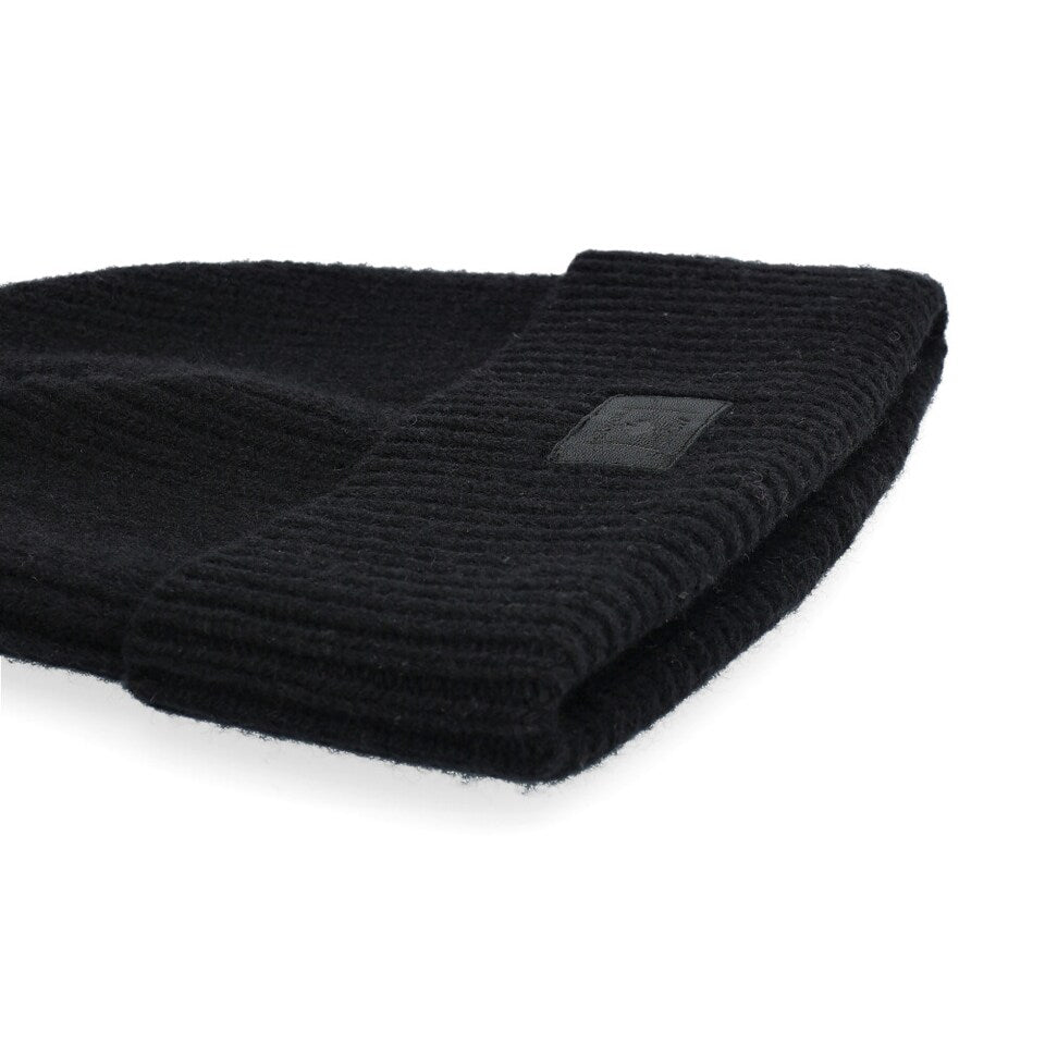 Akka Lambwool Black