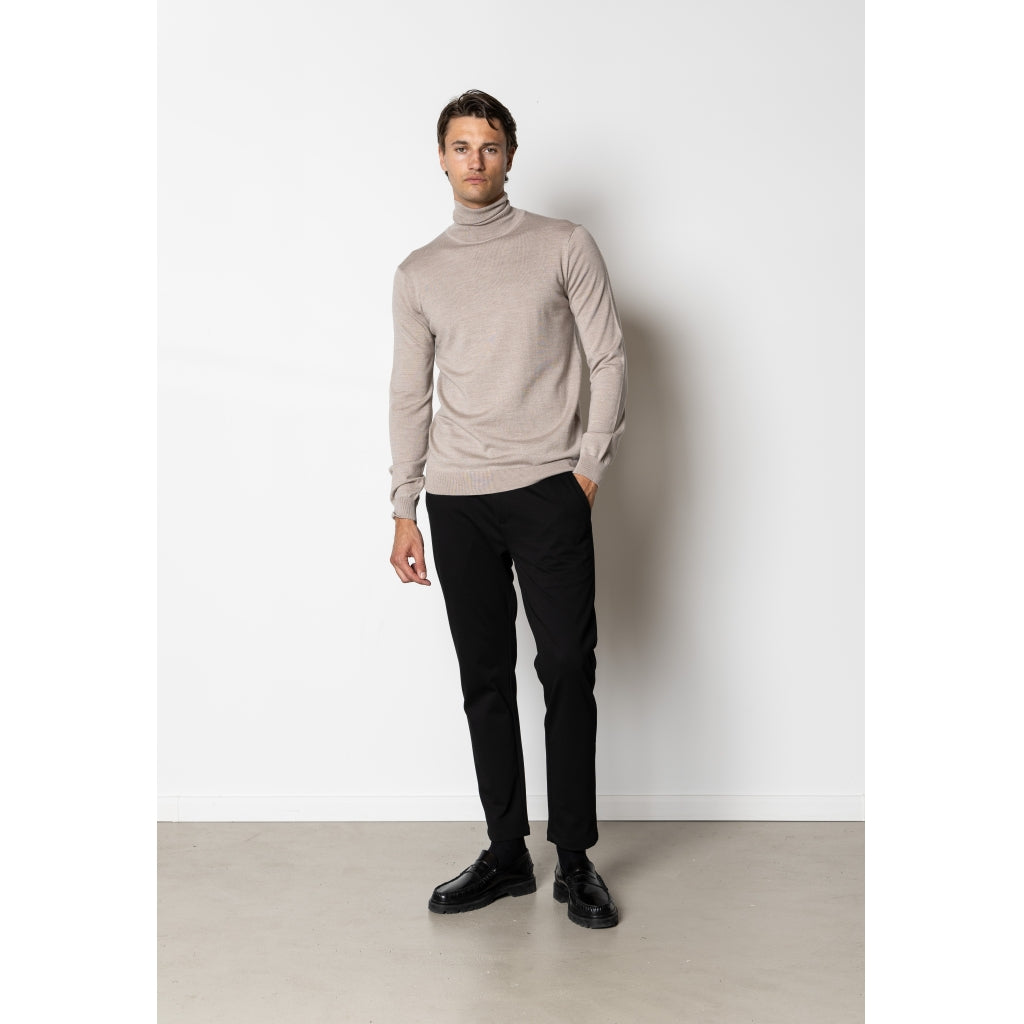 Alfredo merino rollneck knit Ecru Melange