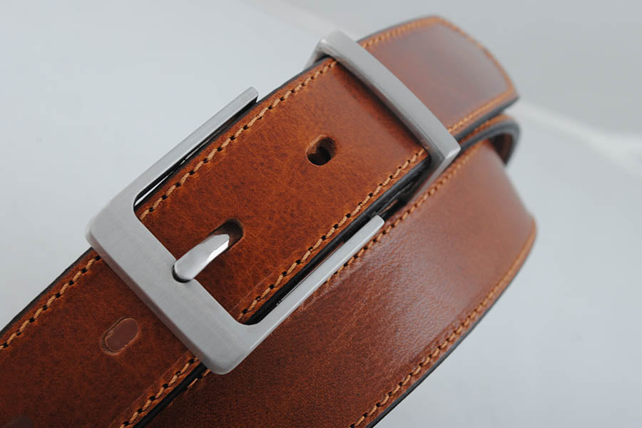 Leather belt Cognac