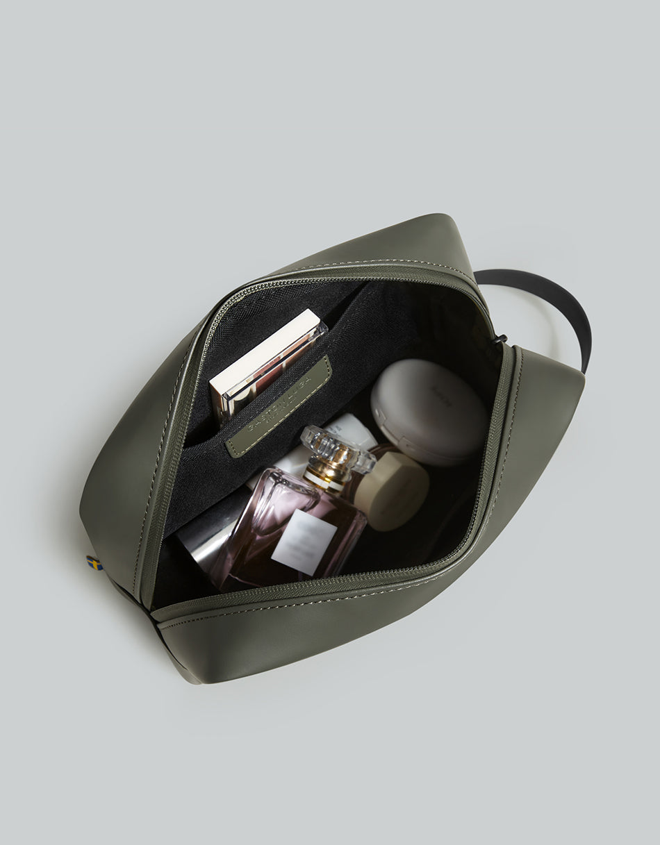 Splash Toiletry Bag Olive Olive