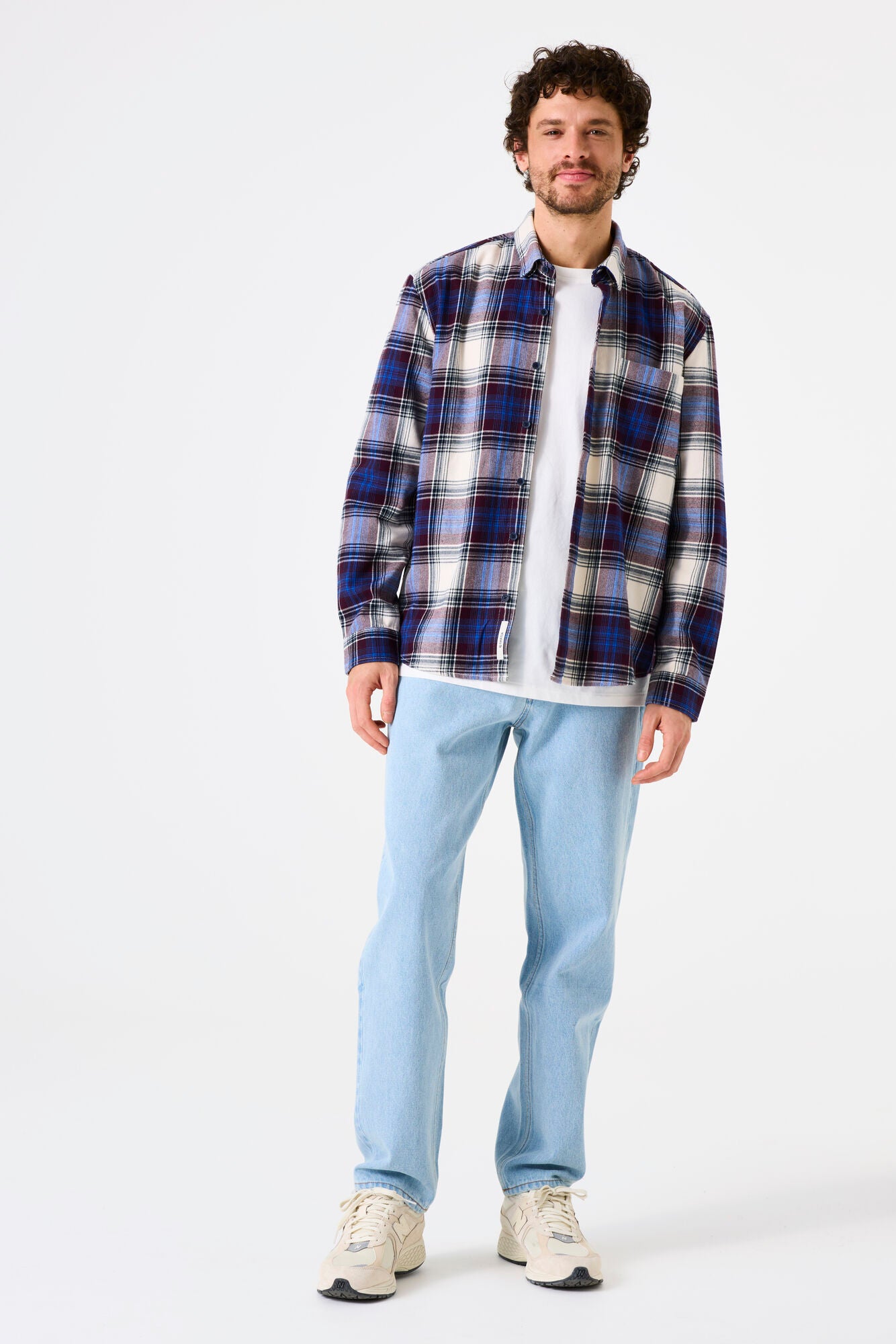 J51084 men´shirt LS Dark Grape