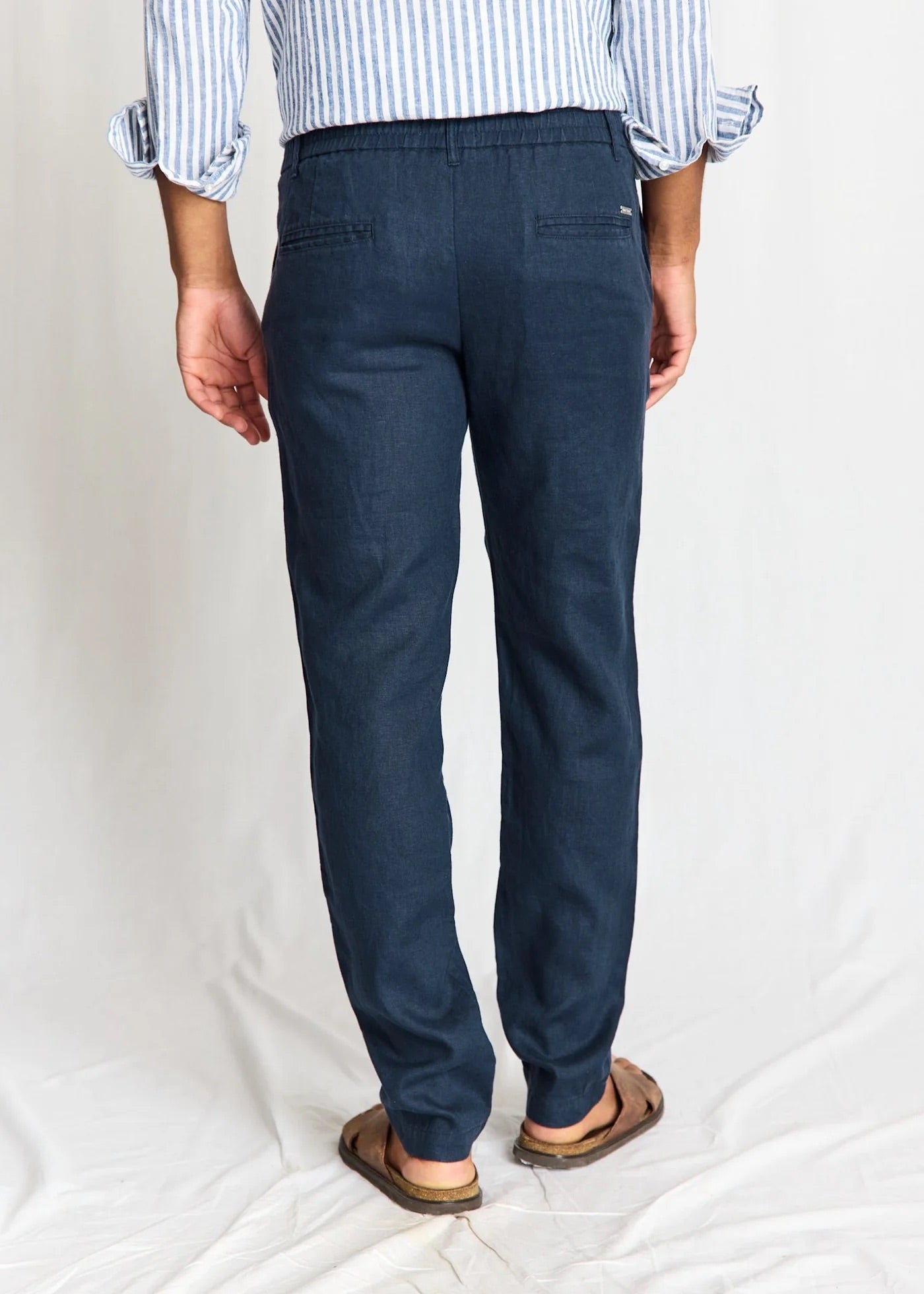 Ginos Chinos Navy