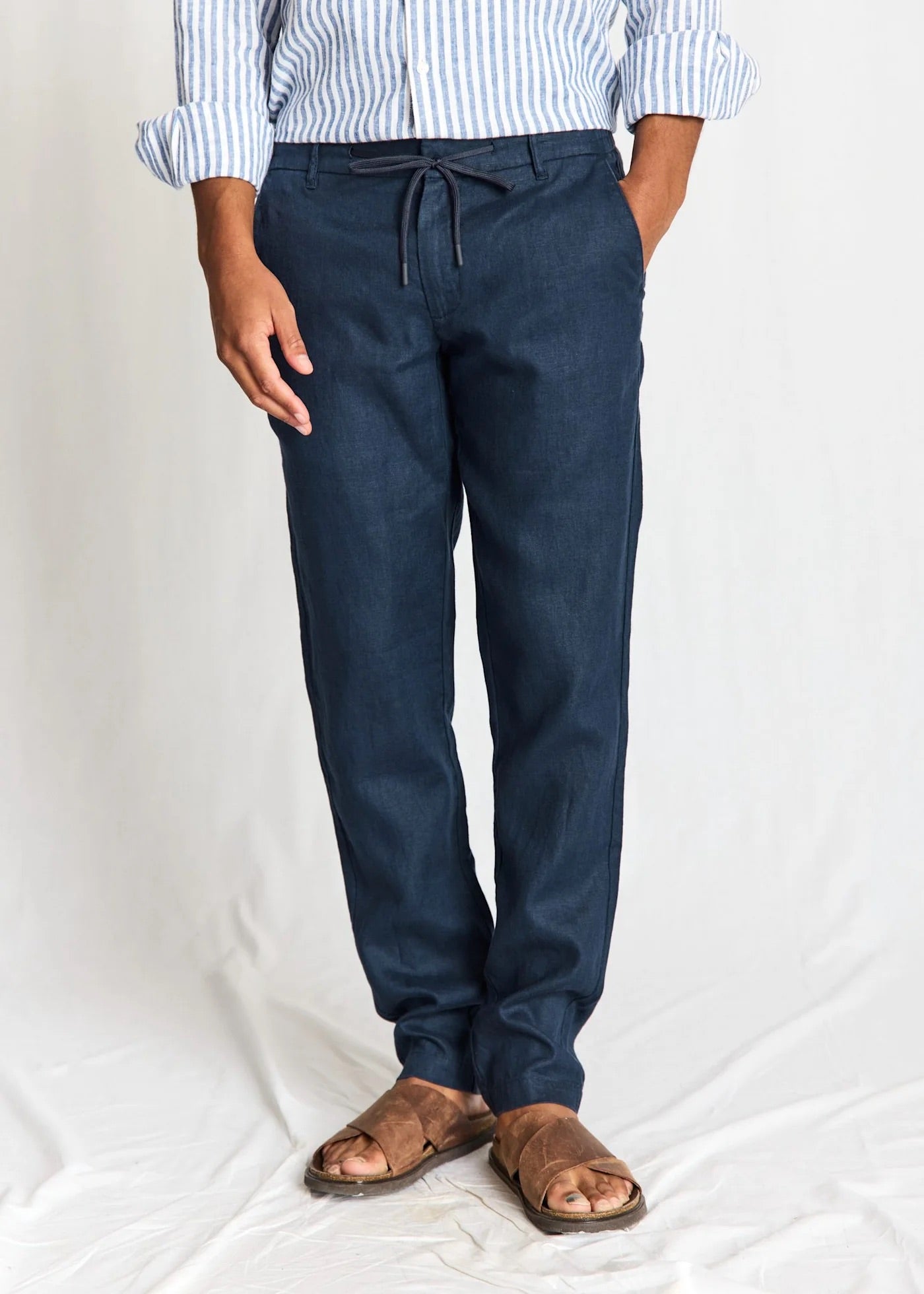 Ginos Chinos Navy
