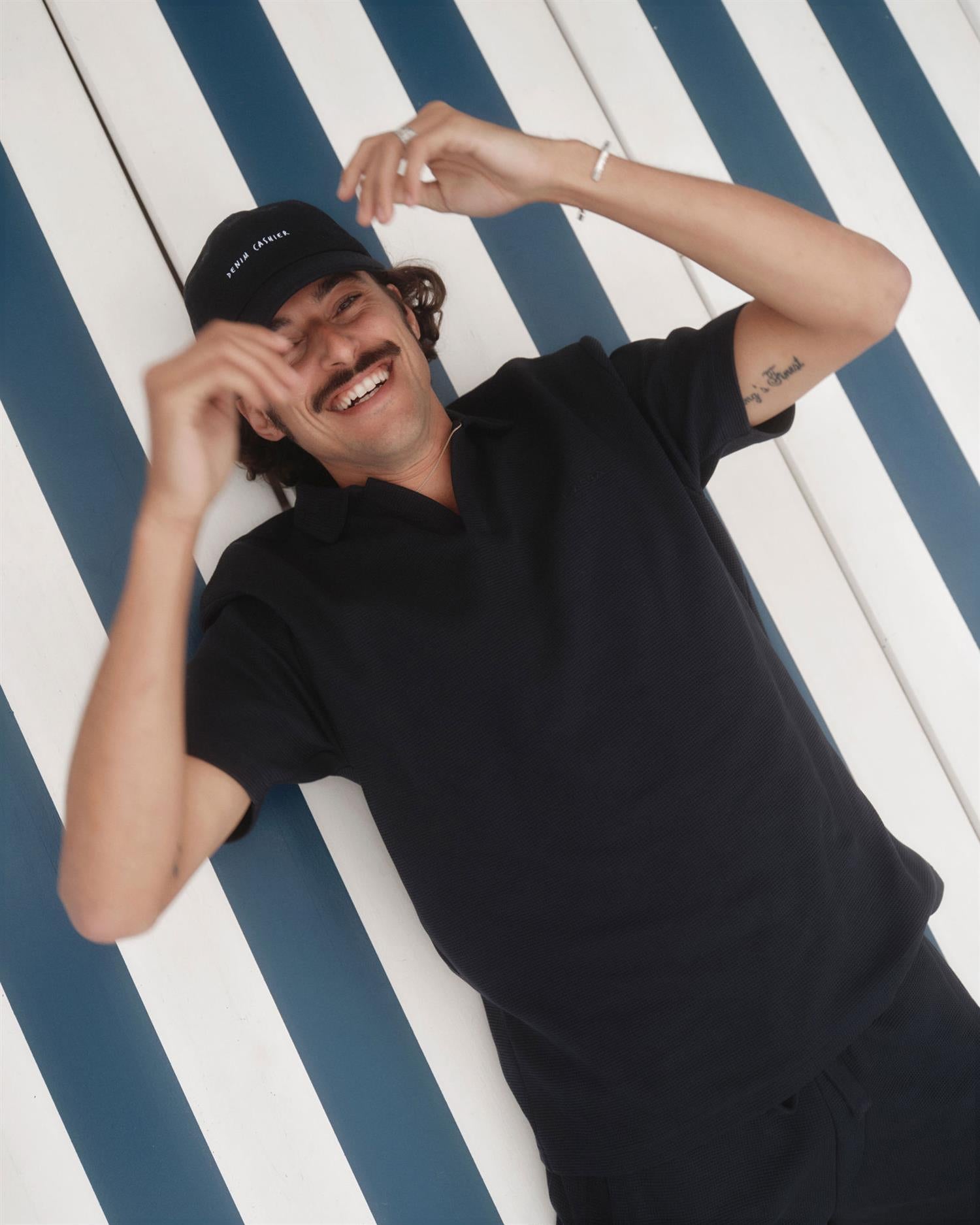 Lio Waff Navy
