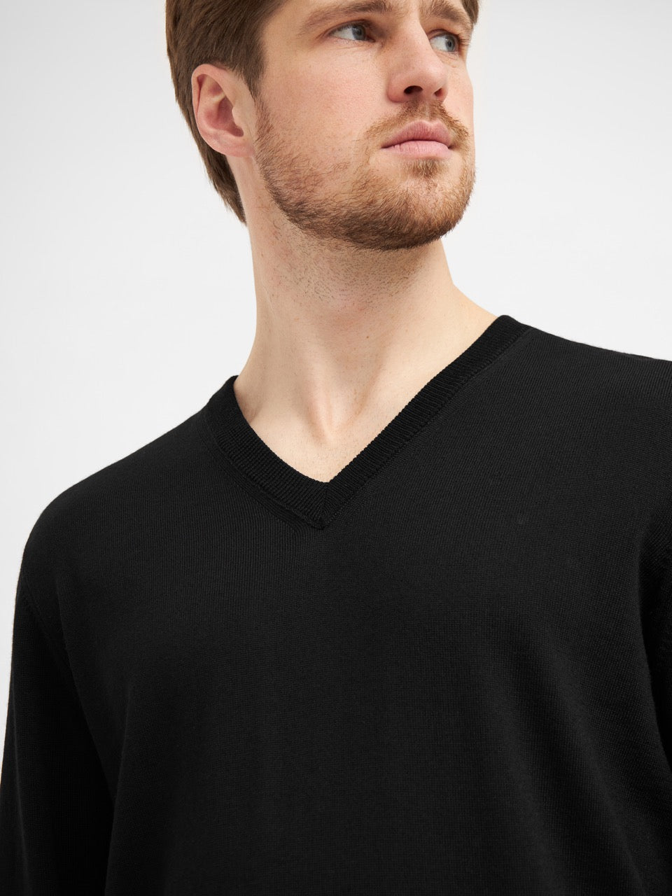 Milan Pullover V Neck Reg.fit Black