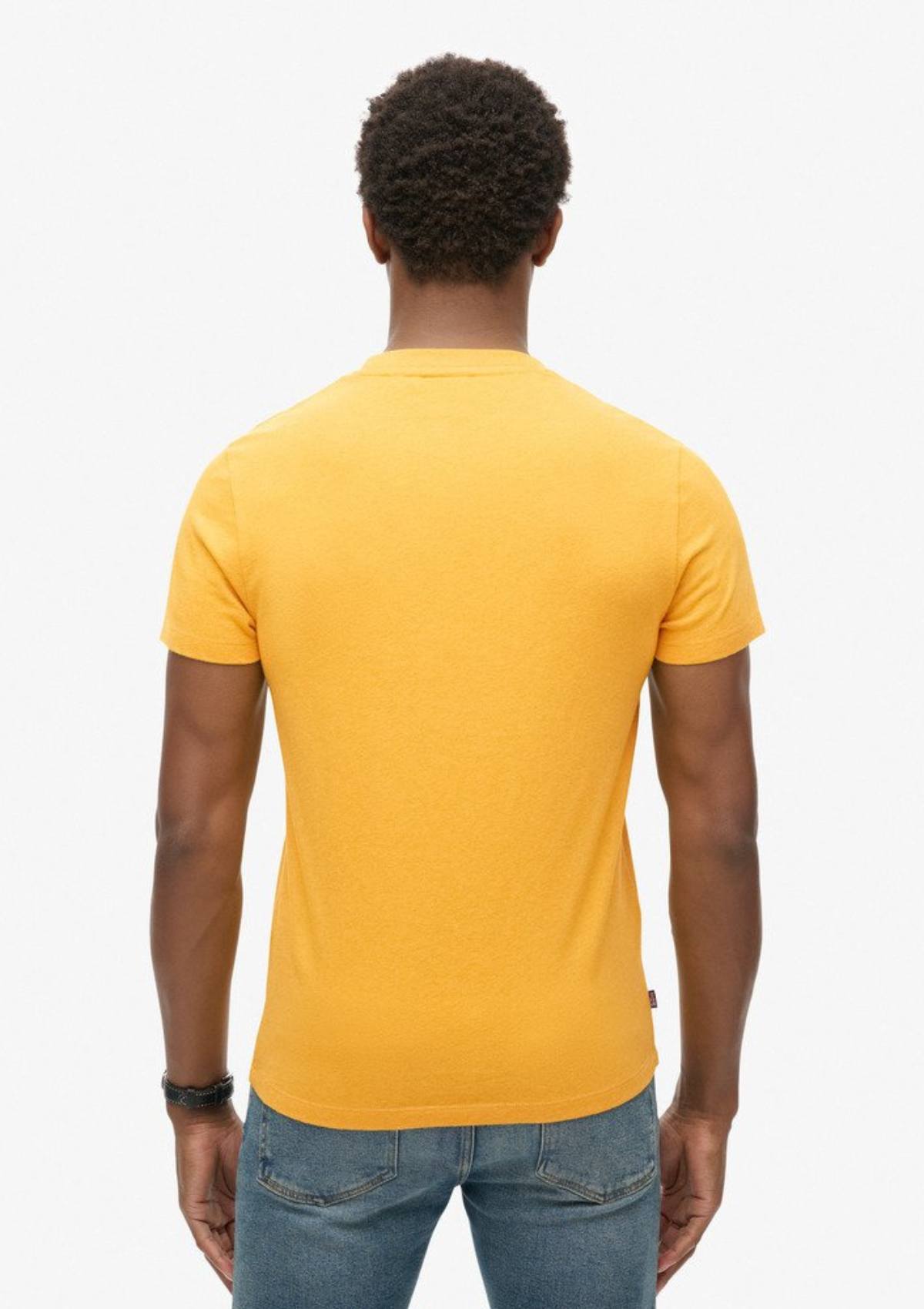 Essential Logo Emb Tee Tumeric