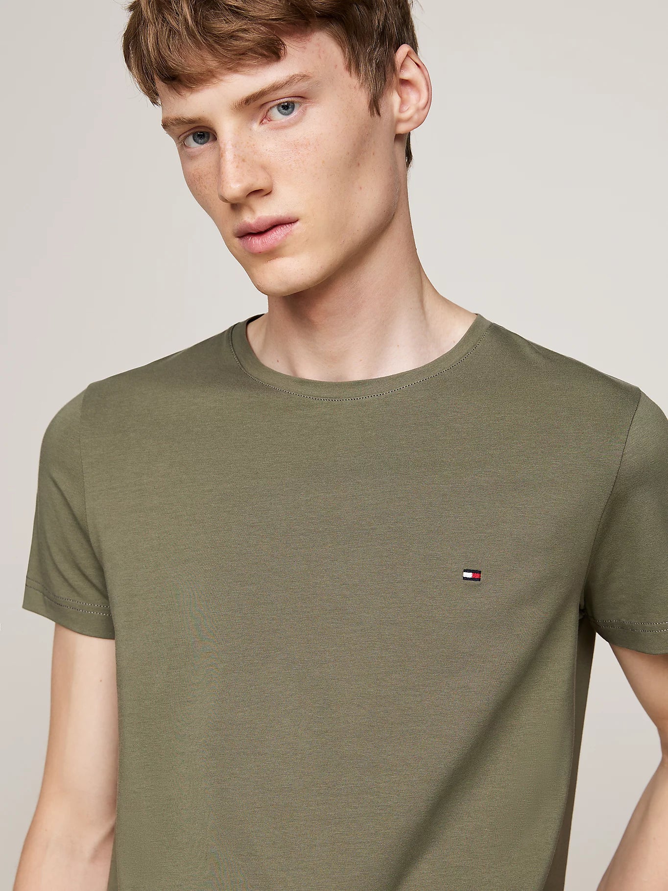 STRETCH SLIM FIT TEE Battle Green