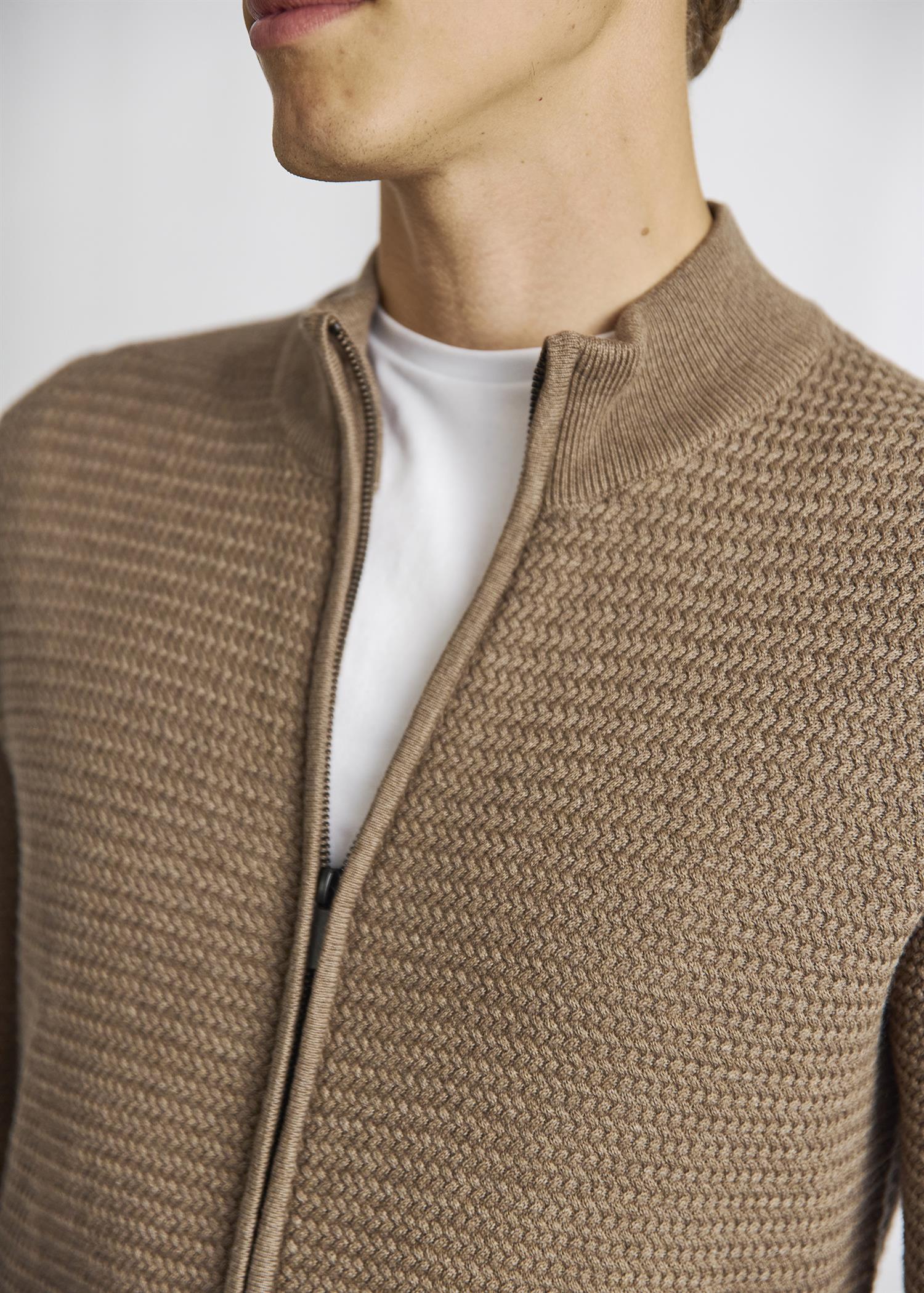 Waldis Cardigan Brown