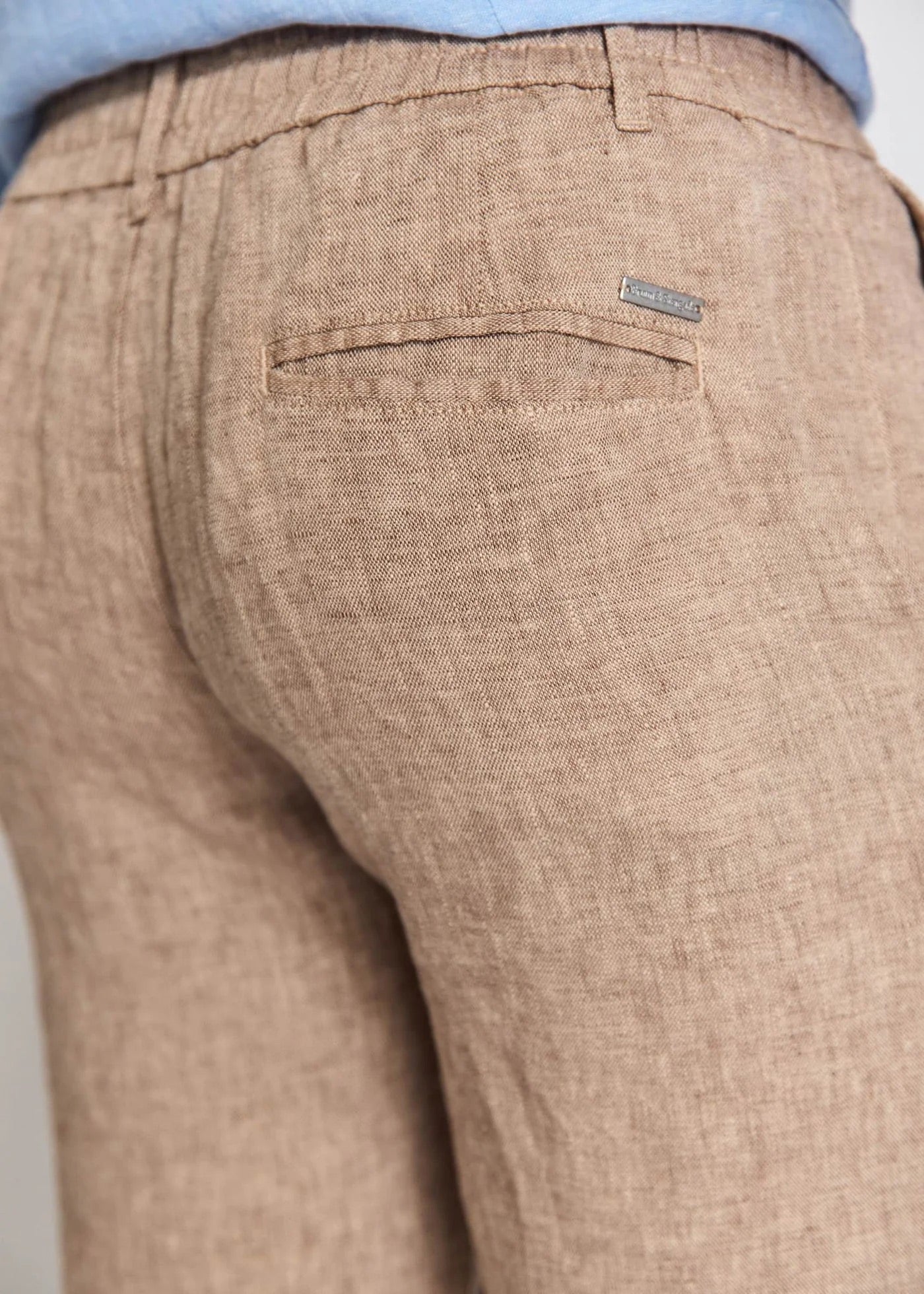 Ginos Chinos Brown