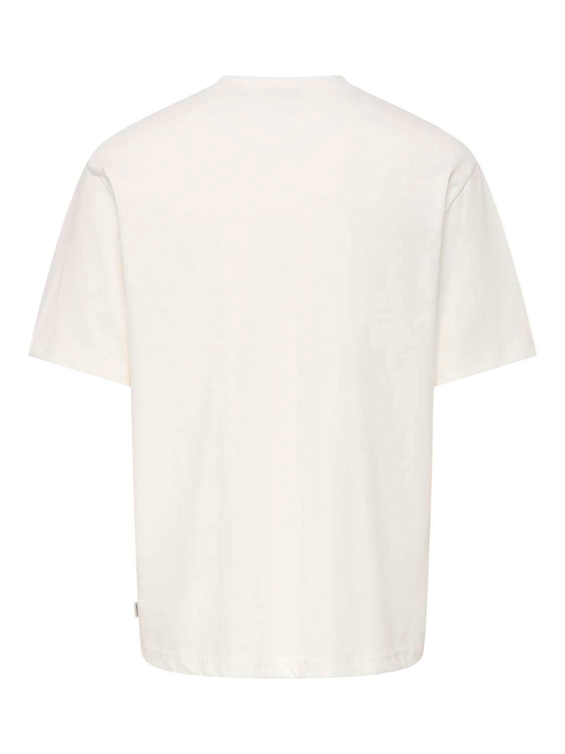 Onschristmas Life Rlx Ss Lic Tee Cloud Dancer Santa Holding Bottles