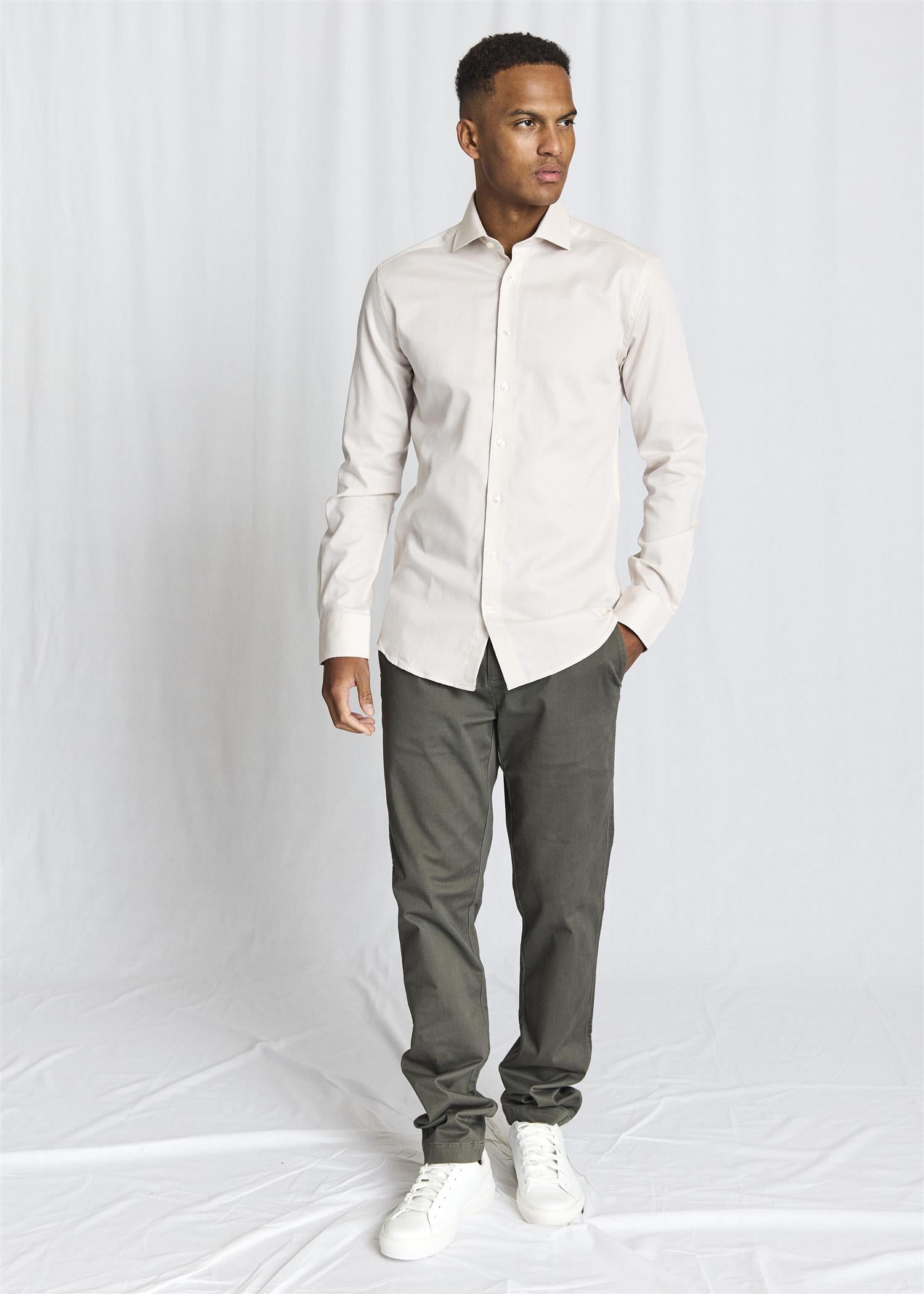 BS Lesjak modern fit Beige